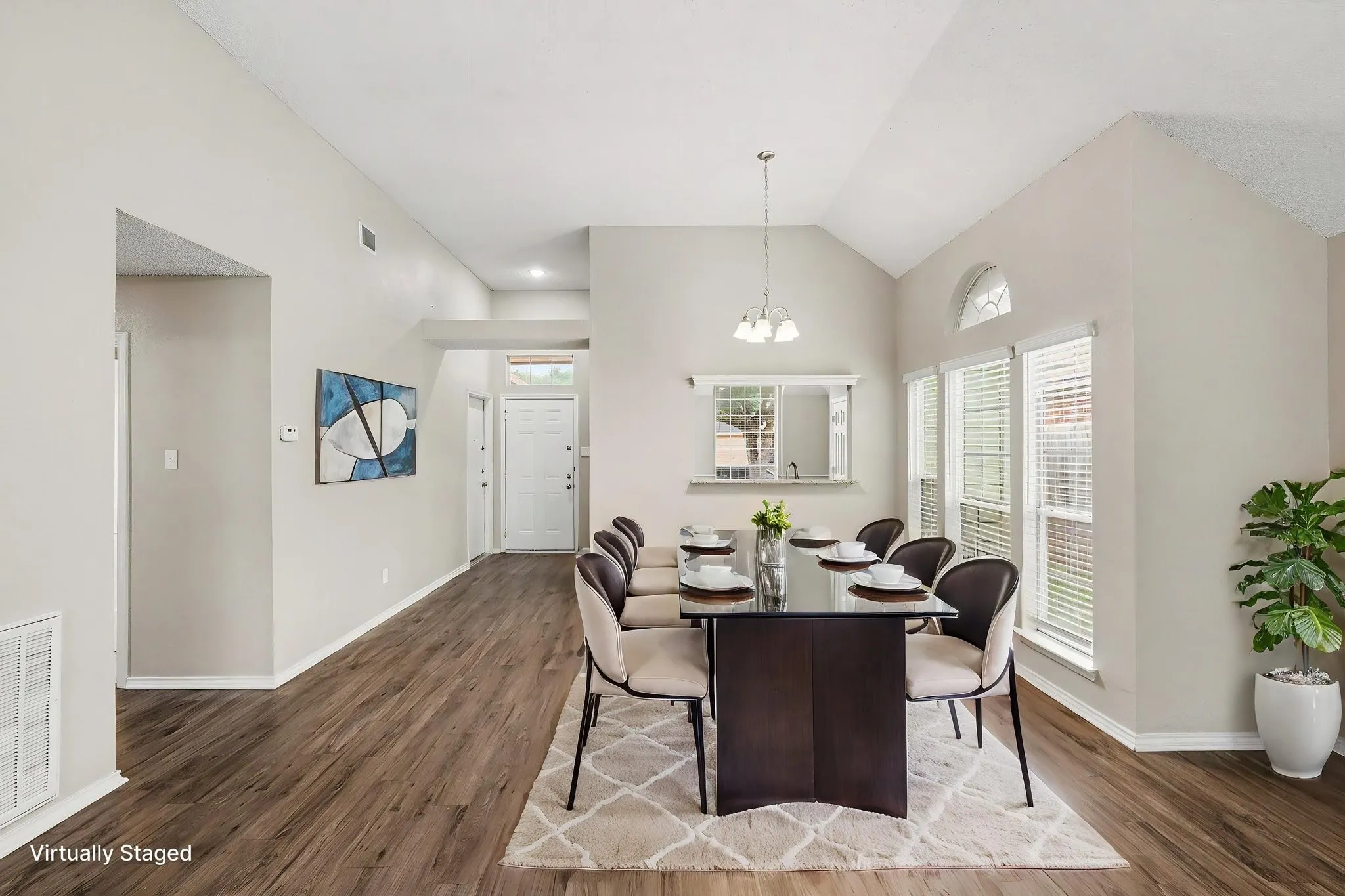 Single Family Residence For Sale in Tarrant County , 2741 Salado Trail, Fort Worth, Texas 76118, 3 Bedroom, 2 Bathroom, 2 Garage spaces, 1,741 Sqft, built in 1986, mls#21278124, Real Estate Agent in Fort Worth, Homes For Sale in Tarrant county, Homes For Sale in Fort Worth, Realtor in Fort Worth Texas, Real Estate Brokerage Independent Realty Texas, Luminita Cordes Realtor