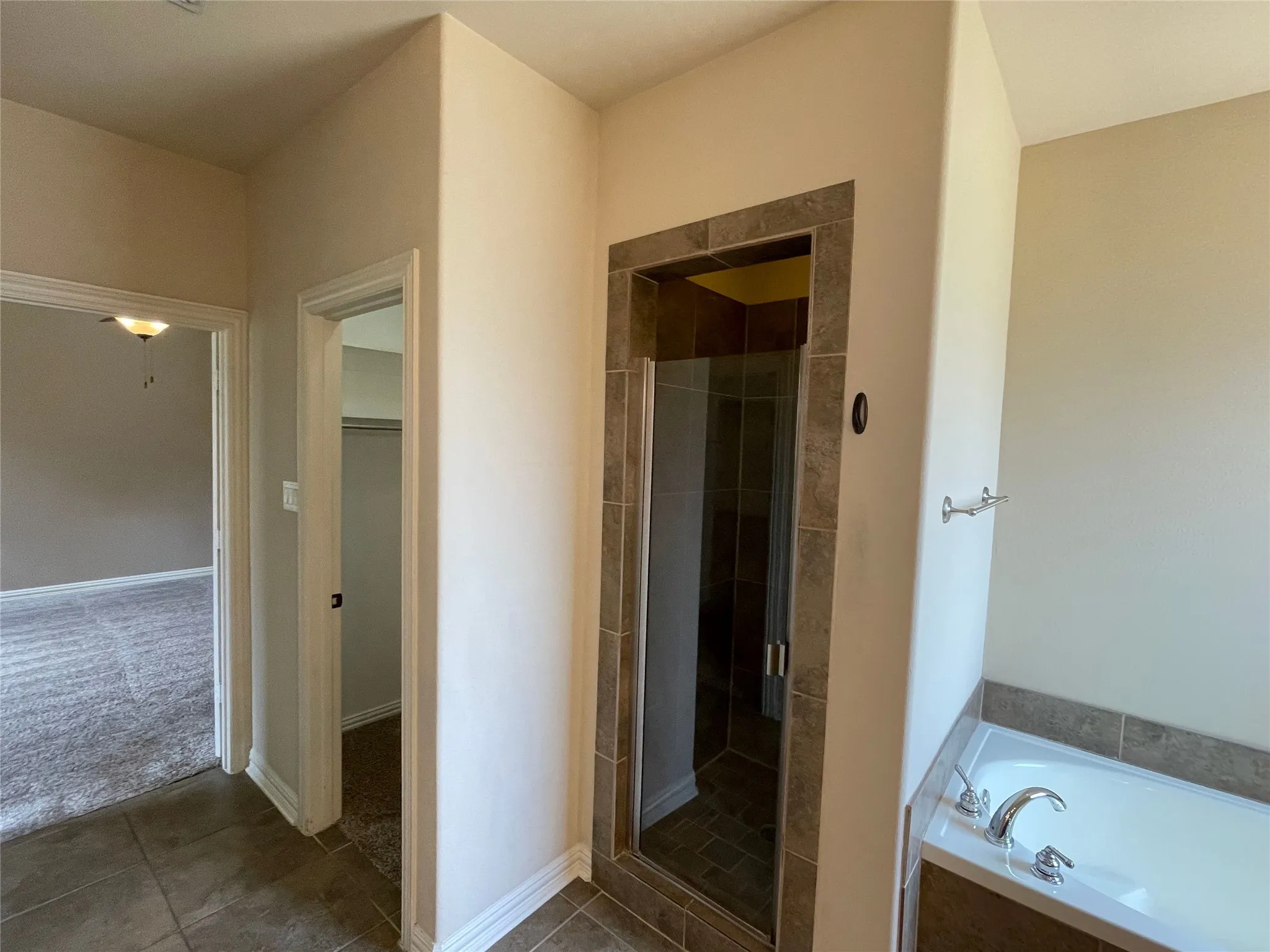 Single Family Residence For Rent in Collin County , 1125 Northwood Lane, Royse City, Texas 75189, 3 Bedroom, 2 Bathroom, 2 Garage spaces, 1,789 Sqft, built in 2009, mls#21278090, Real Estate Agent in Royse City, Homes For Rent in Collin county, Homes For Rent in Royse City, Realtor in Royse City Texas, Real Estate Brokerage Independent Realty Texas, Luminita Cordes Realtor