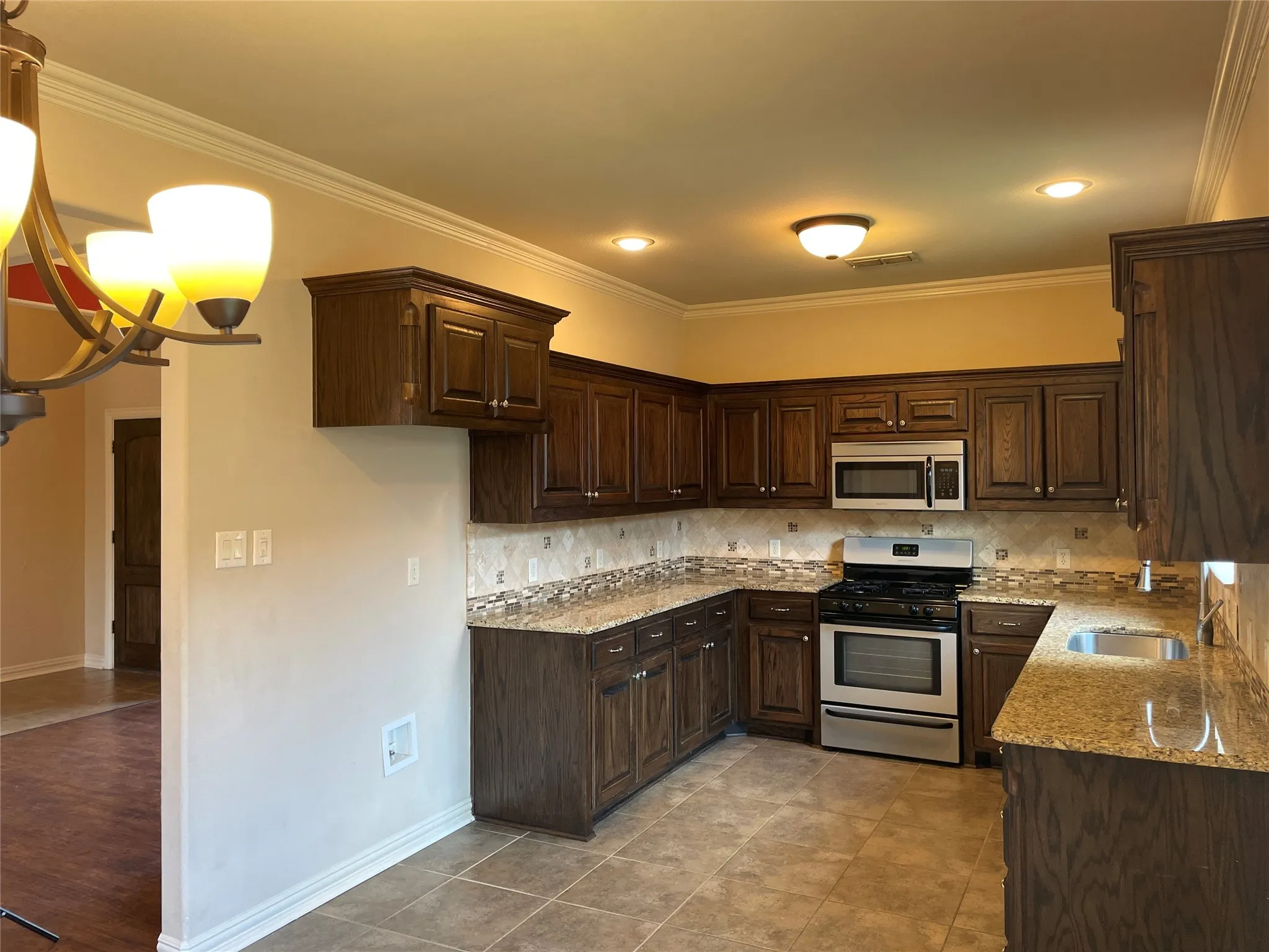 Single Family Residence For Rent in Collin County , 1125 Northwood Lane, Royse City, Texas 75189, 3 Bedroom, 2 Bathroom, 2 Garage spaces, 1,789 Sqft, built in 2009, mls#21278090, Real Estate Agent in Royse City, Homes For Rent in Collin county, Homes For Rent in Royse City, Realtor in Royse City Texas, Real Estate Brokerage Independent Realty Texas, Luminita Cordes Realtor