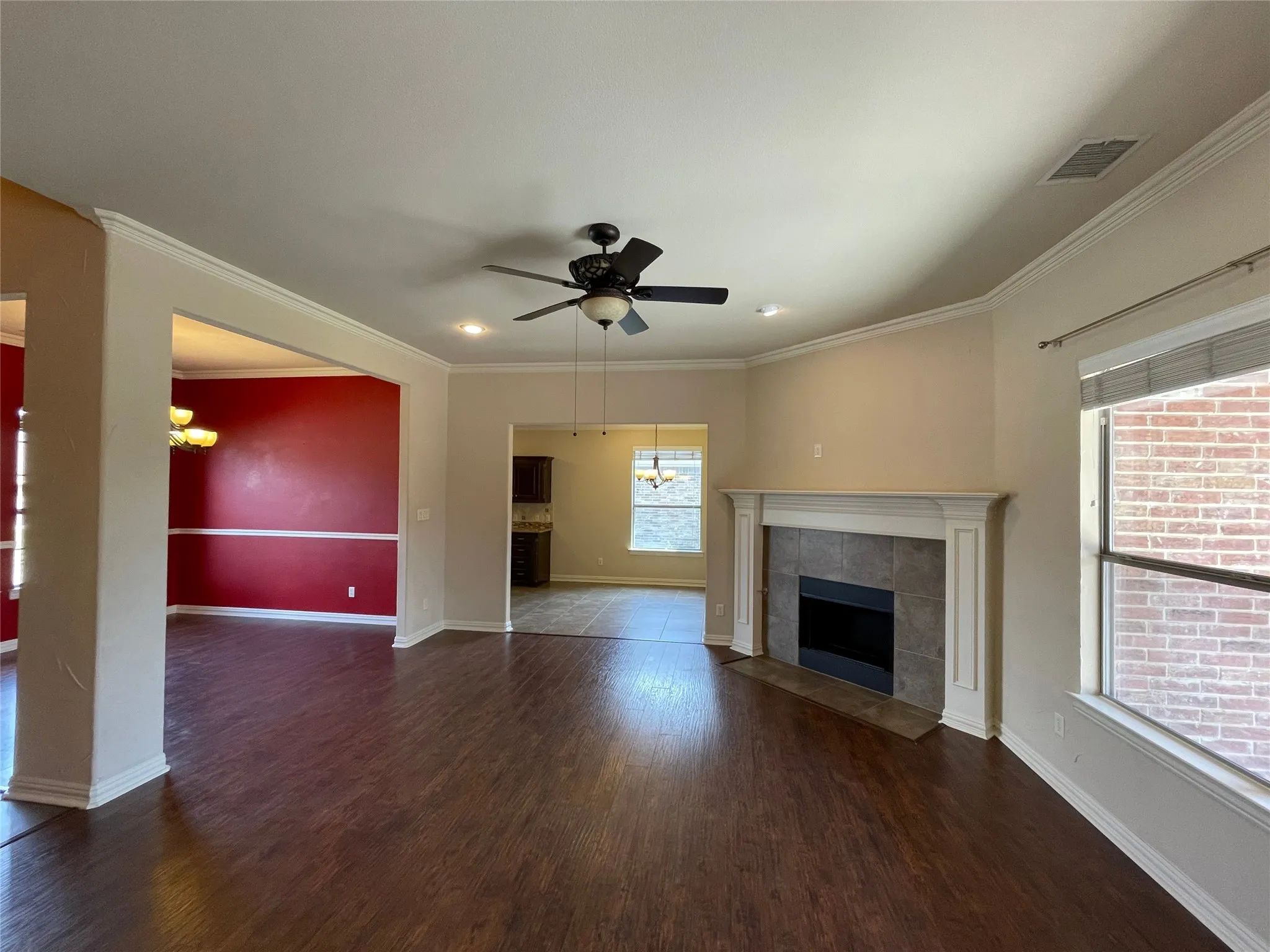 Single Family Residence For Rent in Collin County , 1125 Northwood Lane, Royse City, Texas 75189, 3 Bedroom, 2 Bathroom, 2 Garage spaces, 1,789 Sqft, built in 2009, mls#21278090, Real Estate Agent in Royse City, Homes For Rent in Collin county, Homes For Rent in Royse City, Realtor in Royse City Texas, Real Estate Brokerage Independent Realty Texas, Luminita Cordes Realtor