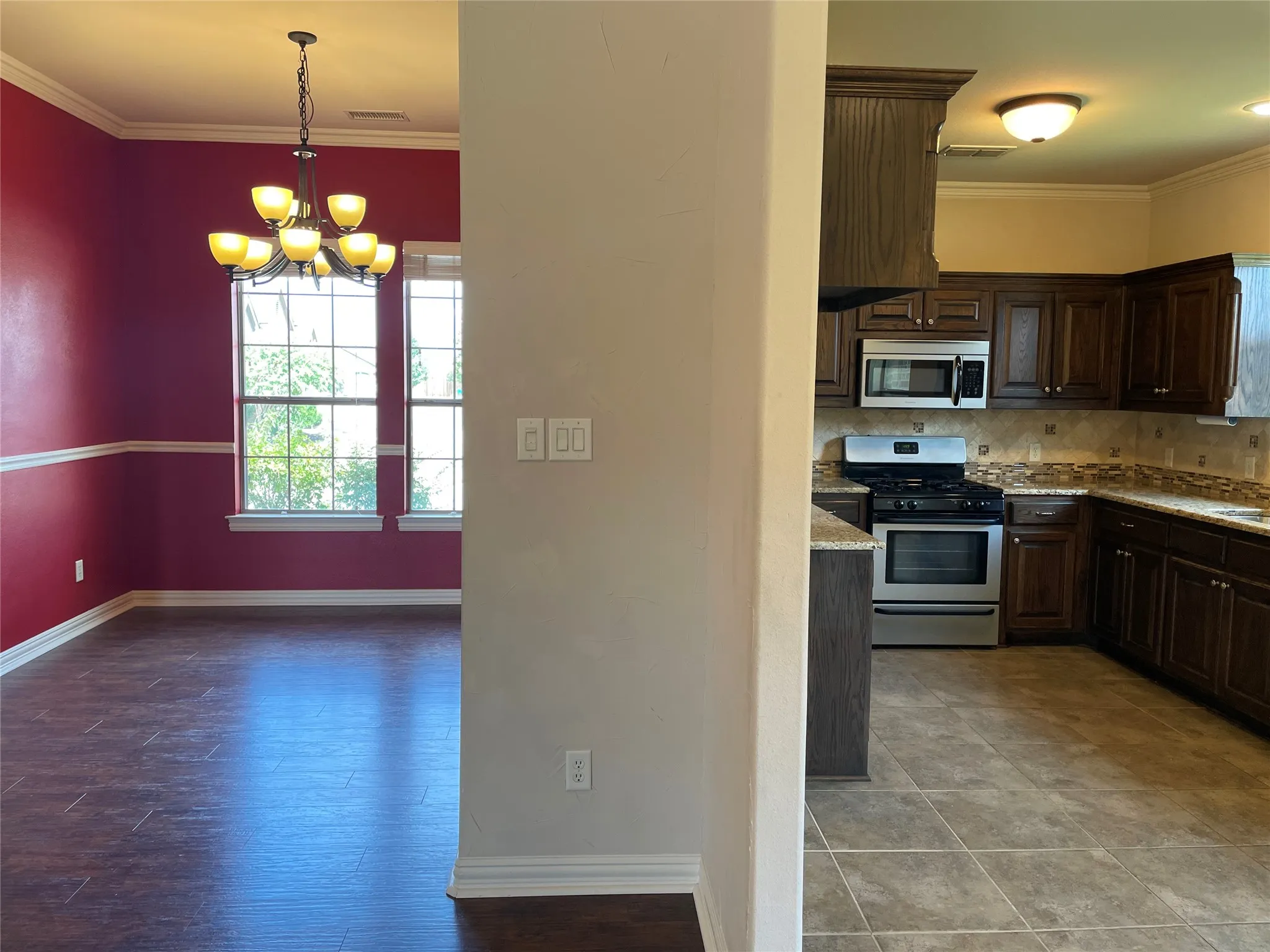 Single Family Residence For Rent in Collin County , 1125 Northwood Lane, Royse City, Texas 75189, 3 Bedroom, 2 Bathroom, 2 Garage spaces, 1,789 Sqft, built in 2009, mls#21278090, Real Estate Agent in Royse City, Homes For Rent in Collin county, Homes For Rent in Royse City, Realtor in Royse City Texas, Real Estate Brokerage Independent Realty Texas, Luminita Cordes Realtor