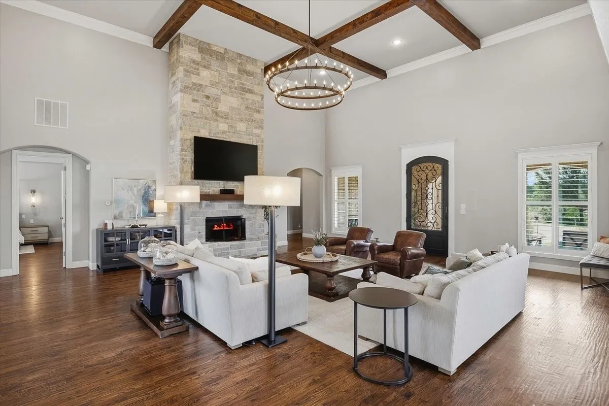 Single Family Residence For Sale in Parker County , 167 Crooked Creek Lane, Aledo, Texas 76008, 4 Bedroom, 4 Bathroom, 3 Garage spaces, 4,122 Sqft, built in 2016, mls#21276190, Real Estate Agent in Aledo, Homes For Sale in Parker county, Homes For Sale in Aledo, Realtor in Aledo Texas, Real Estate Brokerage Independent Realty Texas, Luminita Cordes Realtor