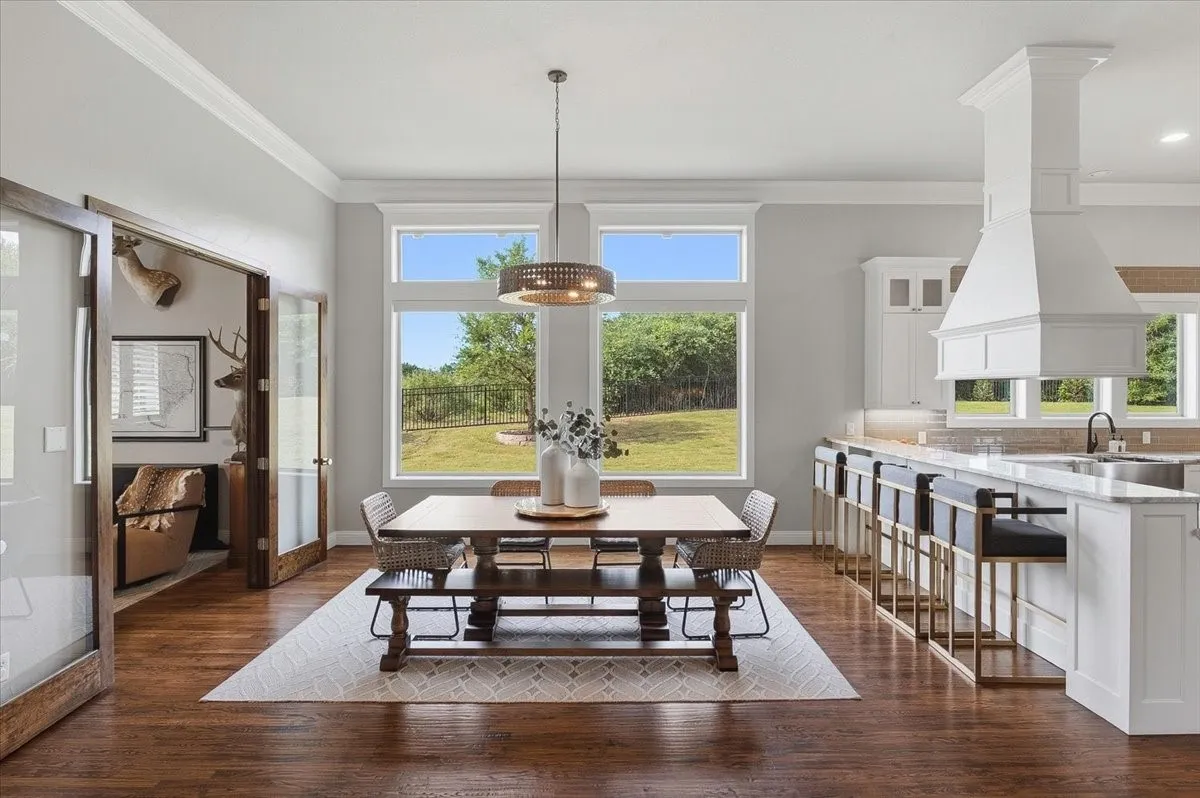 Single Family Residence For Sale in Parker County , 167 Crooked Creek Lane, Aledo, Texas 76008, 4 Bedroom, 4 Bathroom, 3 Garage spaces, 4,122 Sqft, built in 2016, mls#21276190, Real Estate Agent in Aledo, Homes For Sale in Parker county, Homes For Sale in Aledo, Realtor in Aledo Texas, Real Estate Brokerage Independent Realty Texas, Luminita Cordes Realtor