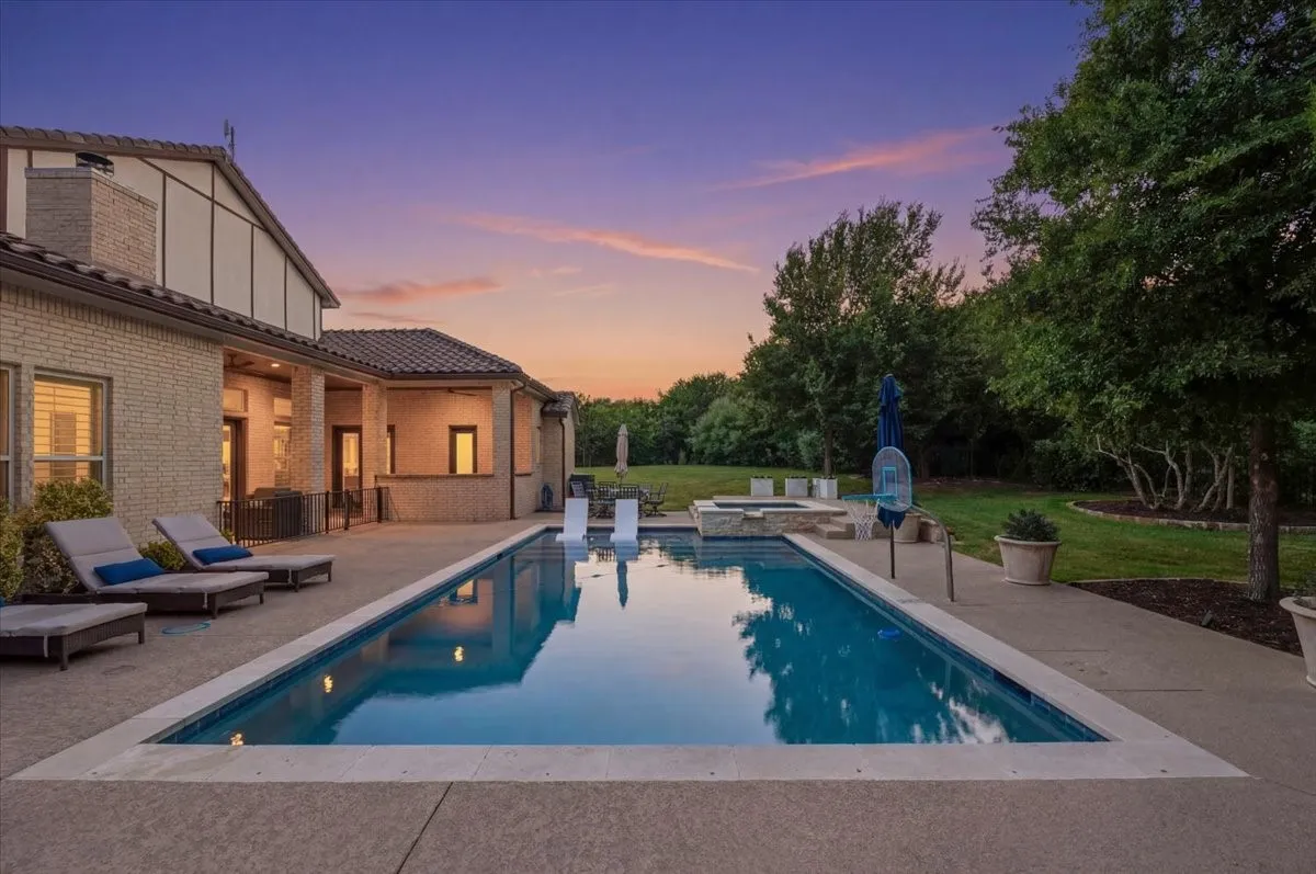 Single Family Residence For Sale in Parker County , 167 Crooked Creek Lane, Aledo, Texas 76008, 4 Bedroom, 4 Bathroom, 3 Garage spaces, 4,122 Sqft, built in 2016, mls#21276190, Real Estate Agent in Aledo, Homes For Sale in Parker county, Homes For Sale in Aledo, Realtor in Aledo Texas, Real Estate Brokerage Independent Realty Texas, Luminita Cordes Realtor