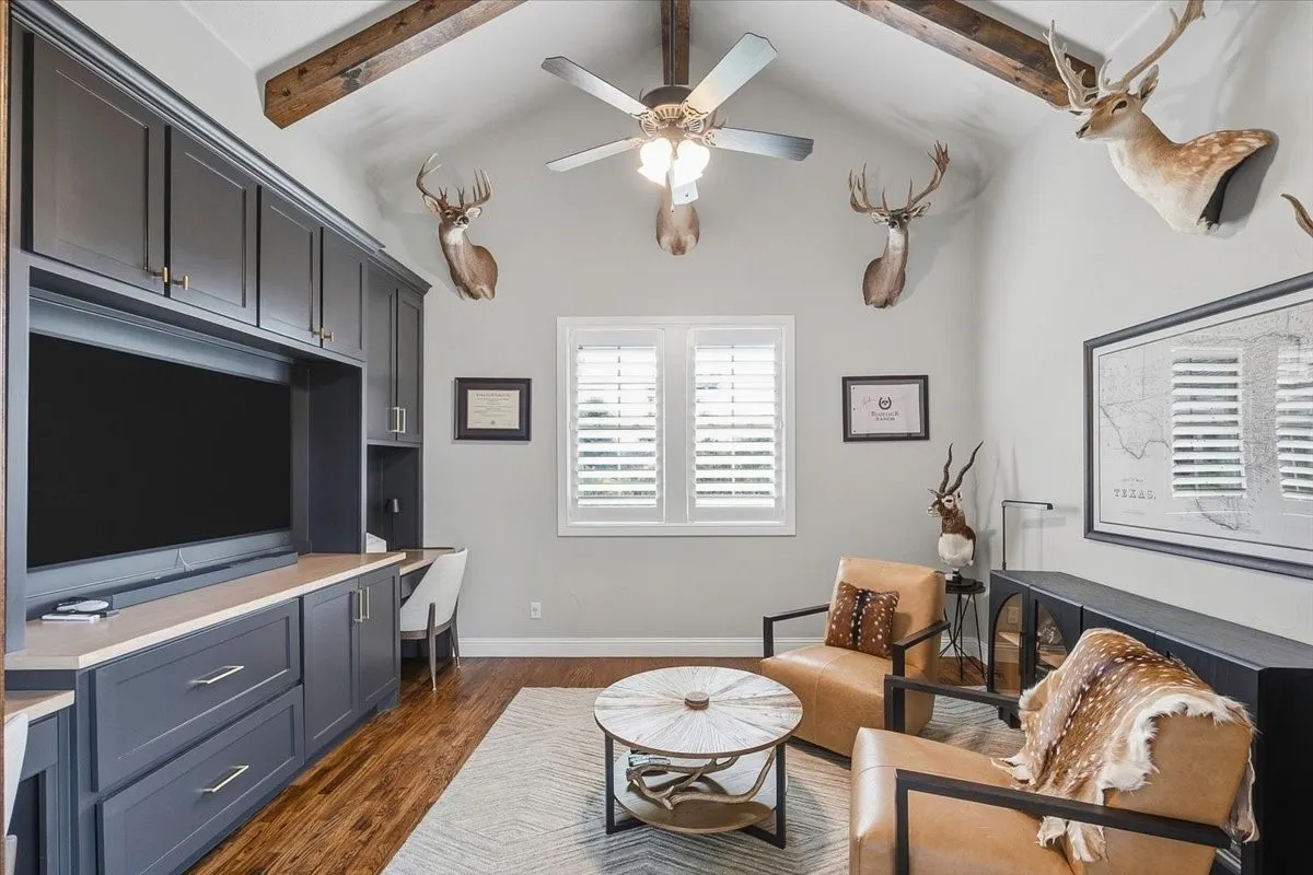 Single Family Residence For Sale in Parker County , 167 Crooked Creek Lane, Aledo, Texas 76008, 4 Bedroom, 4 Bathroom, 3 Garage spaces, 4,122 Sqft, built in 2016, mls#21276190, Real Estate Agent in Aledo, Homes For Sale in Parker county, Homes For Sale in Aledo, Realtor in Aledo Texas, Real Estate Brokerage Independent Realty Texas, Luminita Cordes Realtor