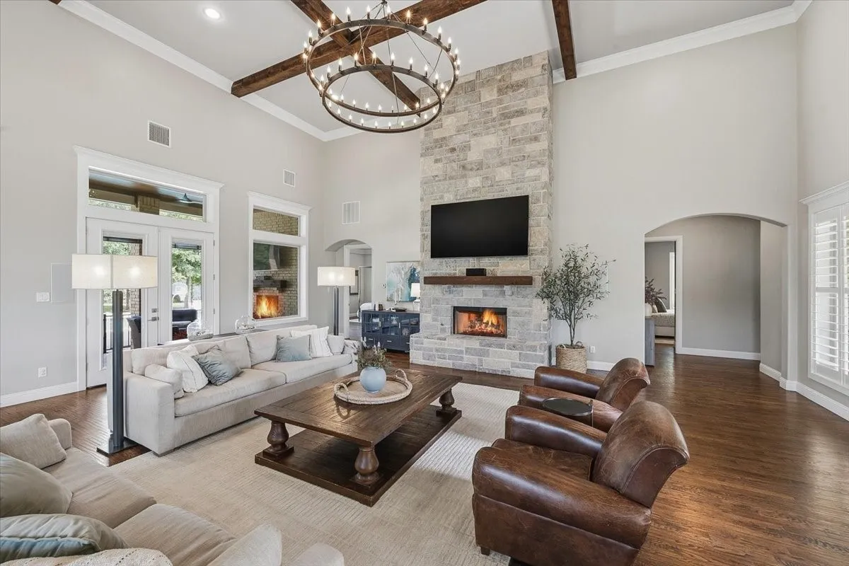 Single Family Residence For Sale in Parker County , 167 Crooked Creek Lane, Aledo, Texas 76008, 4 Bedroom, 4 Bathroom, 3 Garage spaces, 4,122 Sqft, built in 2016, mls#21276190, Real Estate Agent in Aledo, Homes For Sale in Parker county, Homes For Sale in Aledo, Realtor in Aledo Texas, Real Estate Brokerage Independent Realty Texas, Luminita Cordes Realtor