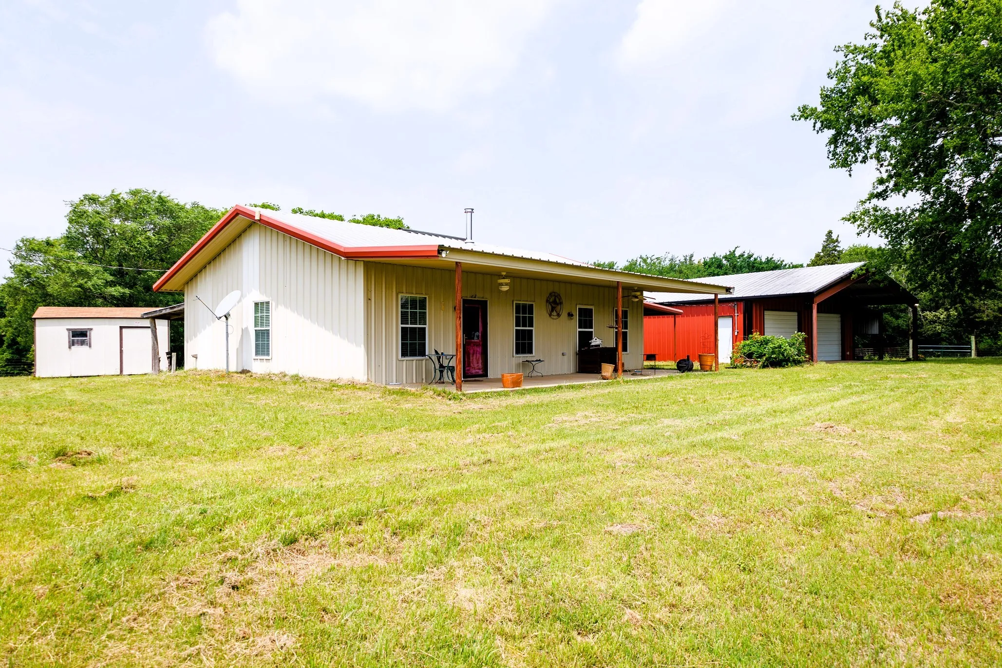 Ranch For Sale in Van Zandt County , 6100 Fm 314, Ben Wheeler, Texas 75754, 0, 0, Garage spaces, 0 Sqft, built in 2008, Price $795,000, mls#21265092, Real Estate Agent in Ben Wheeler, Homes For Sale in Van Zandt county, Homes For Sale in Ben Wheeler, Realtor in Ben Wheeler Texas, Real Estate Brokerage Independent Realty Texas, Luminita Cordes Realtor