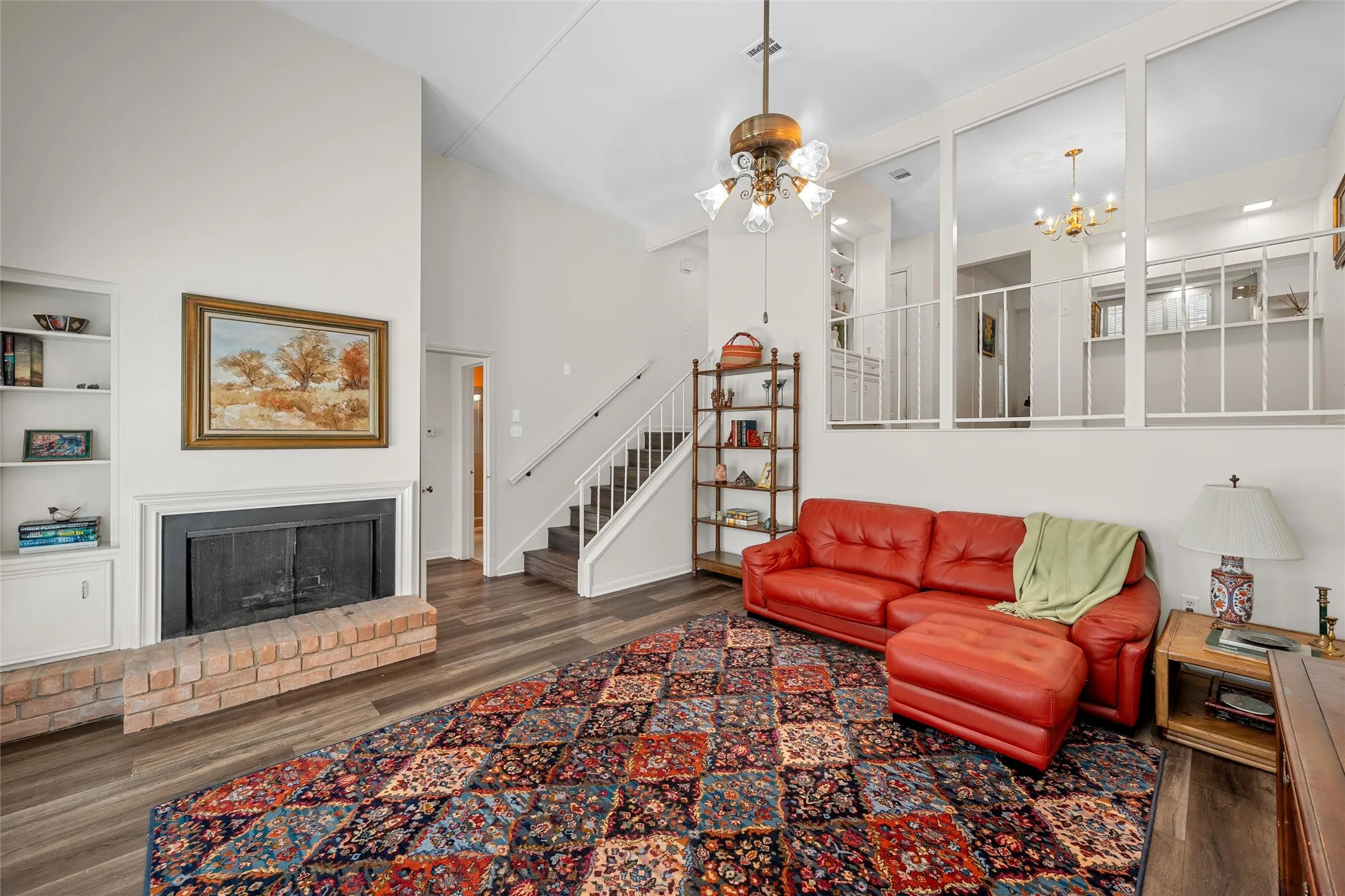 Condominium For Sale in Mc Lennan County , 2905 Lake Shore Drive 203, Waco, Texas 76708, 2 Bedroom, 2 Bathroom, Garage spaces, 1,178 Sqft, built in 1974, mls#21266231, Real Estate Agent in Waco, Homes For Sale in Mc Lennan county, Homes For Sale in Waco, Realtor in Waco Texas, Real Estate Brokerage Independent Realty Texas, Luminita Cordes Realtor