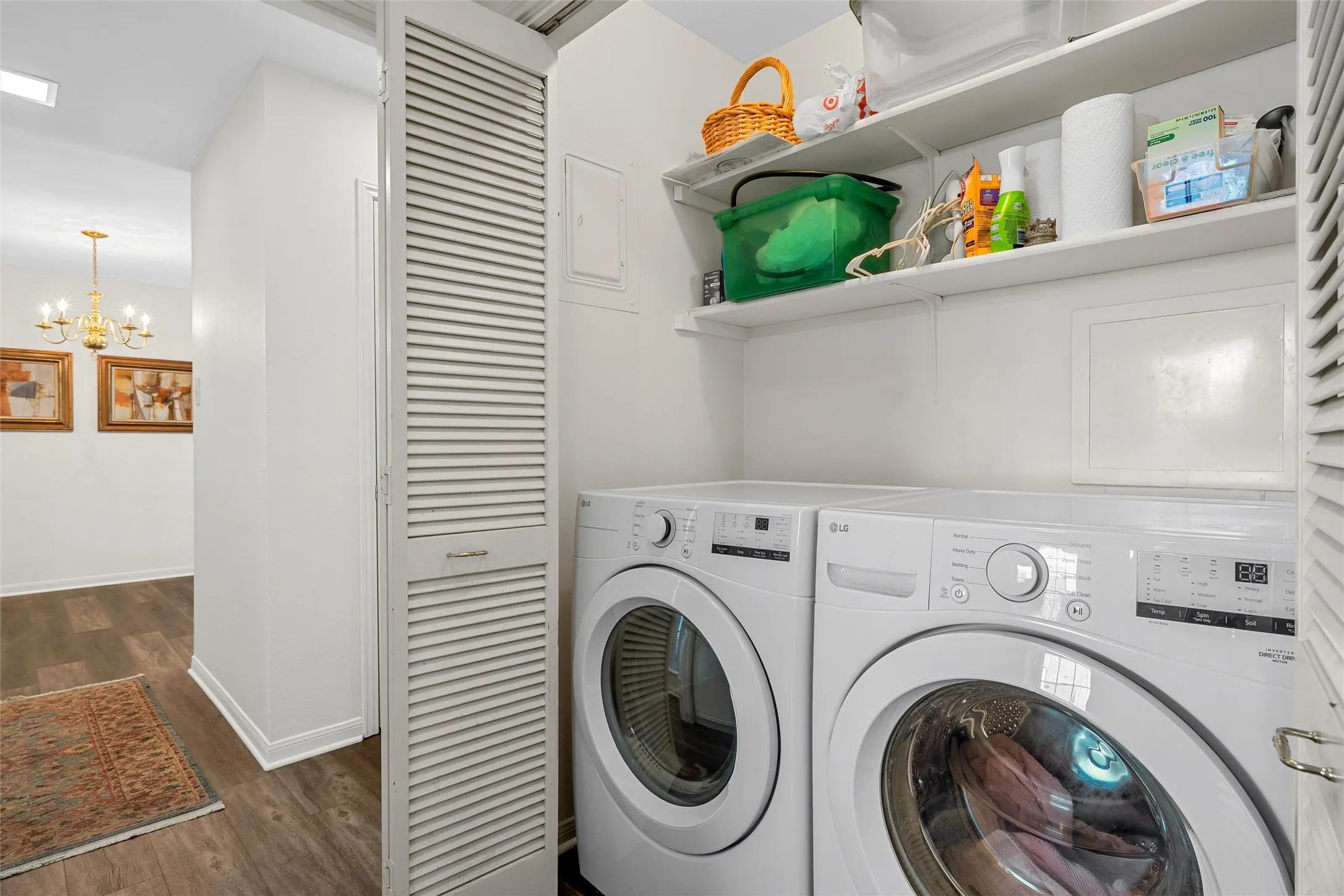 Condominium For Sale in Mc Lennan County , 2905 Lake Shore Drive 203, Waco, Texas 76708, 2 Bedroom, 2 Bathroom, Garage spaces, 1,178 Sqft, built in 1974, mls#21266231, Real Estate Agent in Waco, Homes For Sale in Mc Lennan county, Homes For Sale in Waco, Realtor in Waco Texas, Real Estate Brokerage Independent Realty Texas, Luminita Cordes Realtor