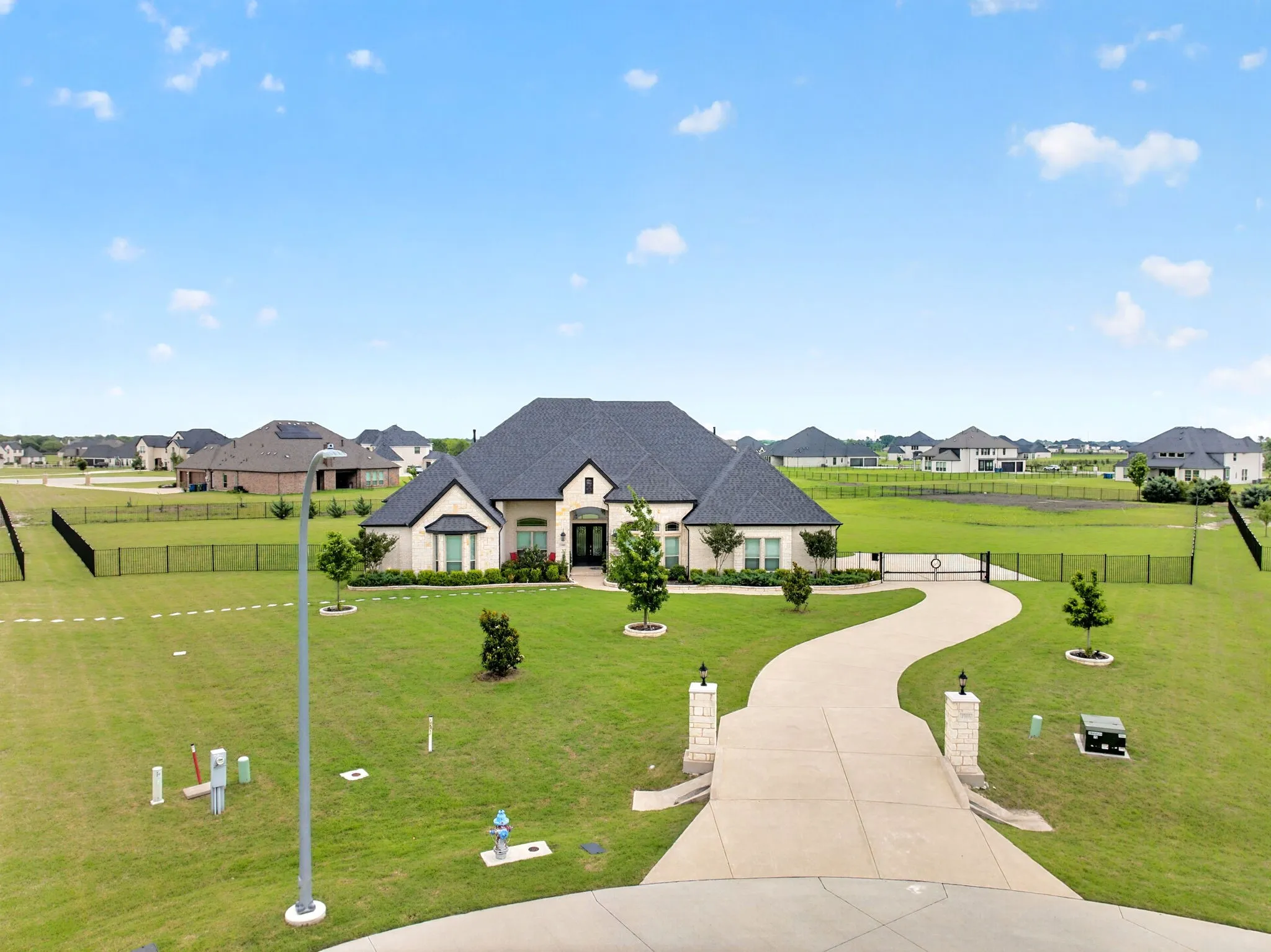 Single Family Residence For Rent in Collin County , 4908 Fulbrook Drive, Parker, Texas 75002, 5 Bedroom, 5 Bathroom, 3 Garage spaces, 4,794 Sqft, built in 2021, mls#21277698, Real Estate Agent in Parker, Homes For Rent in Collin county, Homes For Rent in Parker, Realtor in Parker Texas, Real Estate Brokerage Independent Realty Texas, Luminita Cordes Realtor