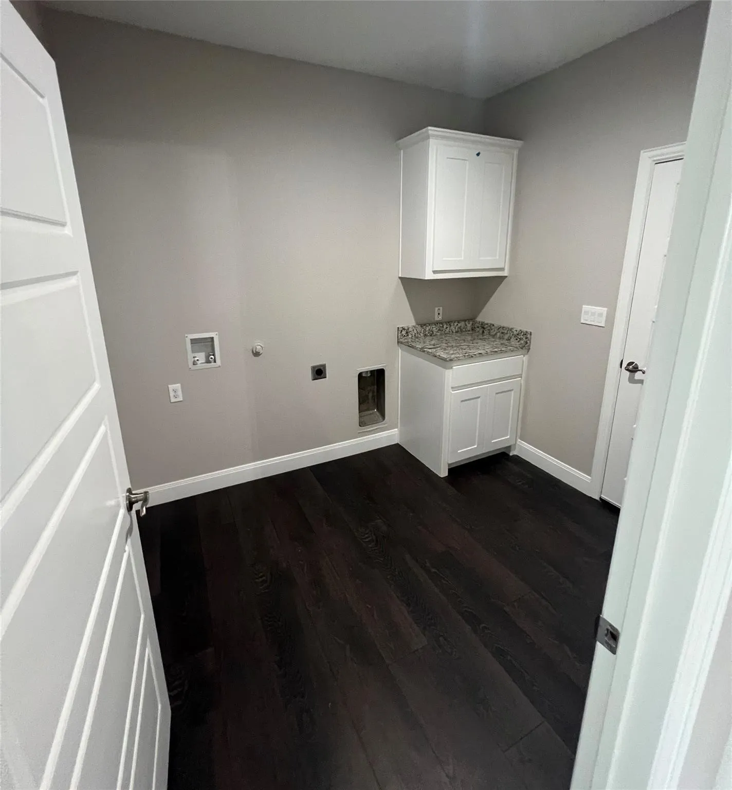 Single Family Residence For Rent in Tarrant County , 101 Magnolia Estates Street, Crowley, Texas 76036, 3 Bedroom, 2 Bathroom, 2 Garage spaces, 1,584 Sqft, built in 2022, mls#21278205, Real Estate Agent in Crowley, Homes For Rent in Tarrant county, Homes For Rent in Crowley, Realtor in Crowley Texas, Real Estate Brokerage Independent Realty Texas, Luminita Cordes Realtor