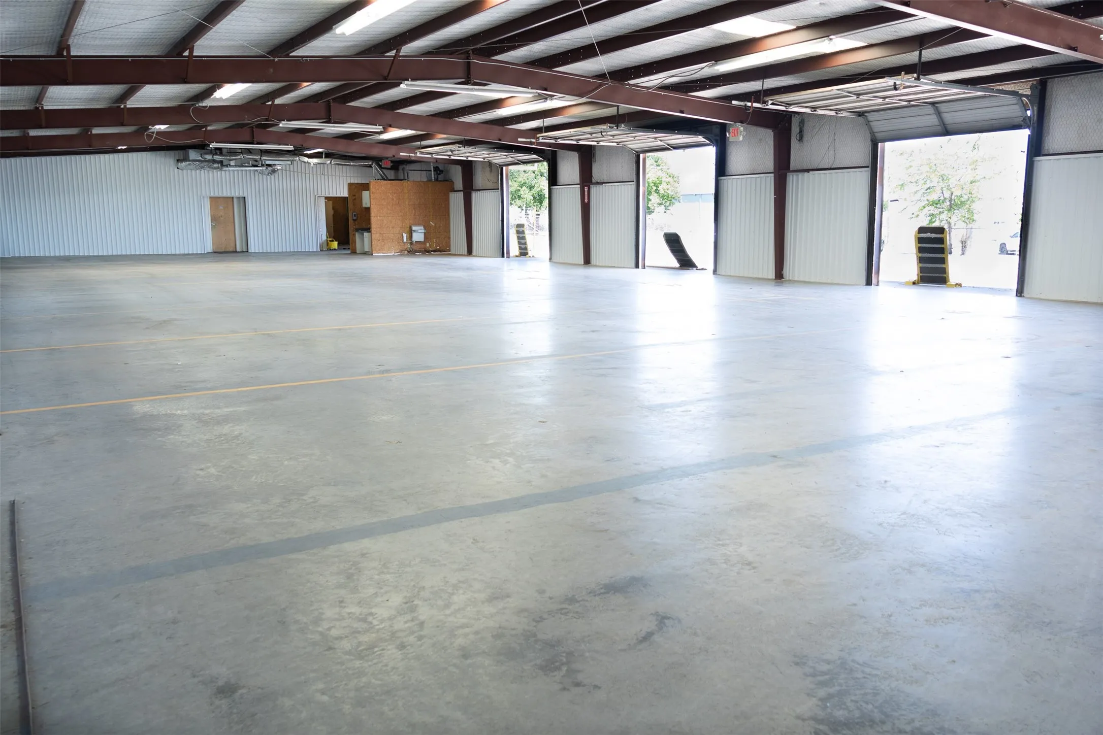Industrial For Sale in Grayson County , 4809 Marshall Street, Sherman, Texas 75090, 0, 0, Garage spaces, 0 Sqft, built in 1980, Price $1, mls#21278246, Real Estate Agent in Sherman, Homes For Sale in Grayson county, Homes For Sale in Sherman, Realtor in Sherman Texas, Real Estate Brokerage Independent Realty Texas, Luminita Cordes Realtor