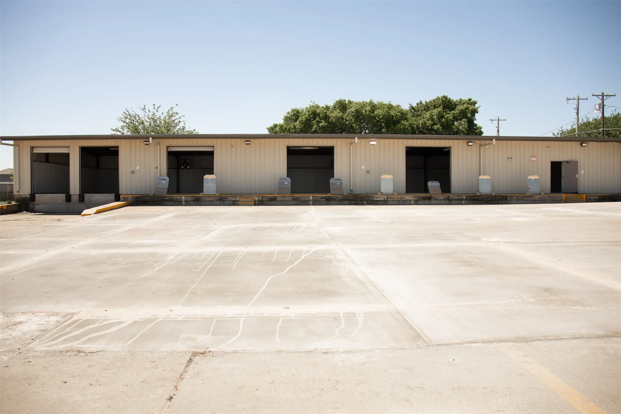 Industrial For Sale in Grayson County , 4809 Marshall Street, Sherman, Texas 75090, 0, 0, Garage spaces, 0 Sqft, built in 1980, Price $1, mls#21278246, Real Estate Agent in Sherman, Homes For Sale in Grayson county, Homes For Sale in Sherman, Realtor in Sherman Texas, Real Estate Brokerage Independent Realty Texas, Luminita Cordes Realtor
