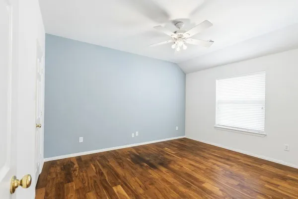 Single Family Residence For Sale in Rockwall County , 2540 Wagonwheel Drive, Rockwall, Texas 75032, 4 Bedroom, 2 Bathroom, 2 Garage spaces, 2,179 Sqft, built in 2001, mls#21278261, Real Estate Agent in Rockwall, Homes For Sale in Rockwall county, Homes For Sale in Rockwall, Realtor in Rockwall Texas, Real Estate Brokerage Independent Realty Texas, Luminita Cordes Realtor