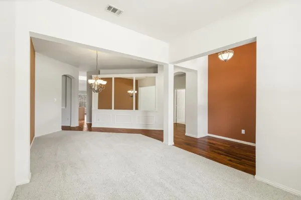 Single Family Residence For Sale in Rockwall County , 2540 Wagonwheel Drive, Rockwall, Texas 75032, 4 Bedroom, 2 Bathroom, 2 Garage spaces, 2,179 Sqft, built in 2001, mls#21278261, Real Estate Agent in Rockwall, Homes For Sale in Rockwall county, Homes For Sale in Rockwall, Realtor in Rockwall Texas, Real Estate Brokerage Independent Realty Texas, Luminita Cordes Realtor