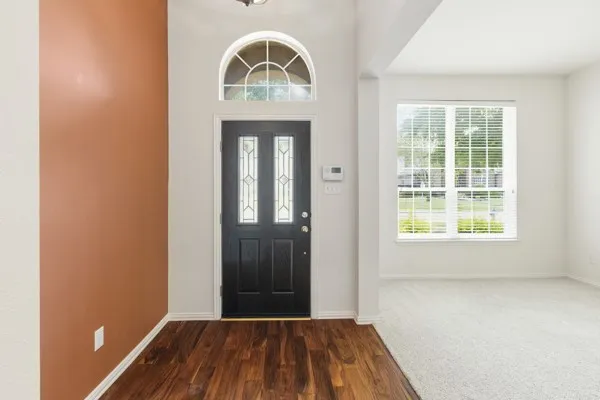 Single Family Residence For Sale in Rockwall County , 2540 Wagonwheel Drive, Rockwall, Texas 75032, 4 Bedroom, 2 Bathroom, 2 Garage spaces, 2,179 Sqft, built in 2001, mls#21278261, Real Estate Agent in Rockwall, Homes For Sale in Rockwall county, Homes For Sale in Rockwall, Realtor in Rockwall Texas, Real Estate Brokerage Independent Realty Texas, Luminita Cordes Realtor
