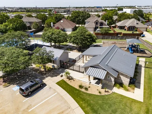 Single Family Residence For Sale in Rockwall County , 2540 Wagonwheel Drive, Rockwall, Texas 75032, 4 Bedroom, 2 Bathroom, 2 Garage spaces, 2,179 Sqft, built in 2001, mls#21278261, Real Estate Agent in Rockwall, Homes For Sale in Rockwall county, Homes For Sale in Rockwall, Realtor in Rockwall Texas, Real Estate Brokerage Independent Realty Texas, Luminita Cordes Realtor