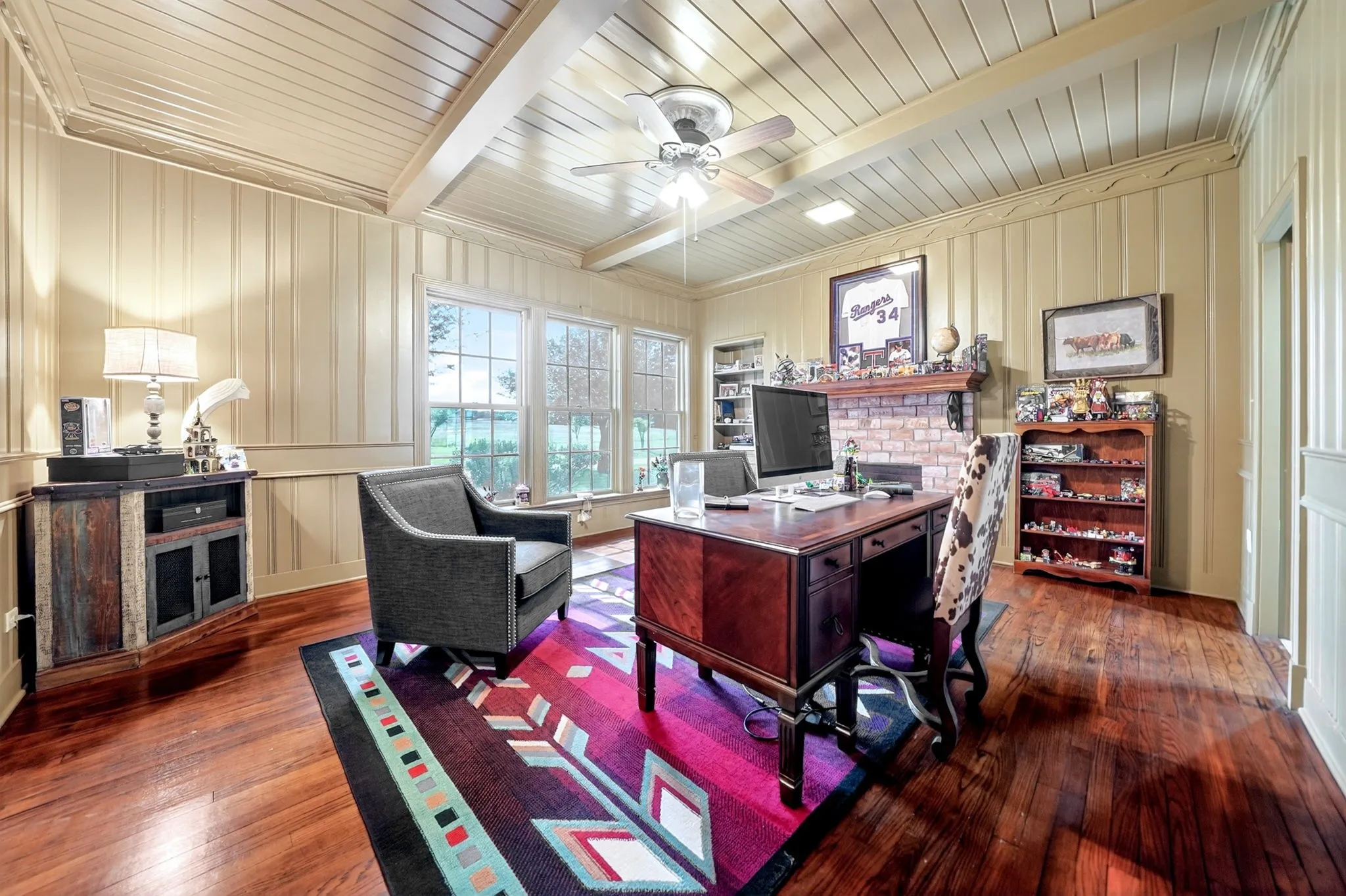Wood-finish flooring throughout
