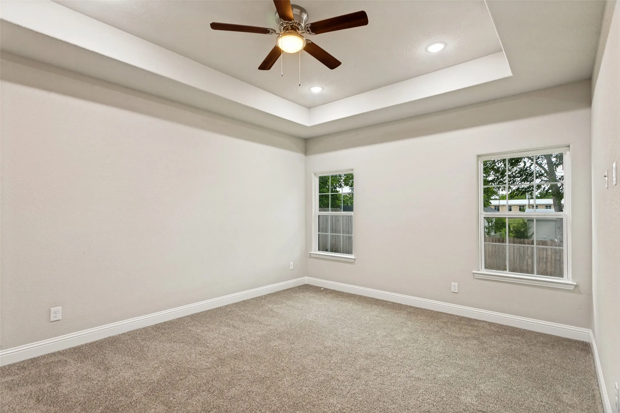 Single Family Residence For Rent in Tarrant County , 5520 Goodman Avenue, Fort Worth, Texas 76107, 4 Bedroom, 2 Bathroom, 2 Garage spaces, 1,810 Sqft, built in 2023, mls#21278287, Real Estate Agent in Fort Worth, Homes For Rent in Tarrant county, Homes For Rent in Fort Worth, Realtor in Fort Worth Texas, Real Estate Brokerage Independent Realty Texas, Luminita Cordes Realtor