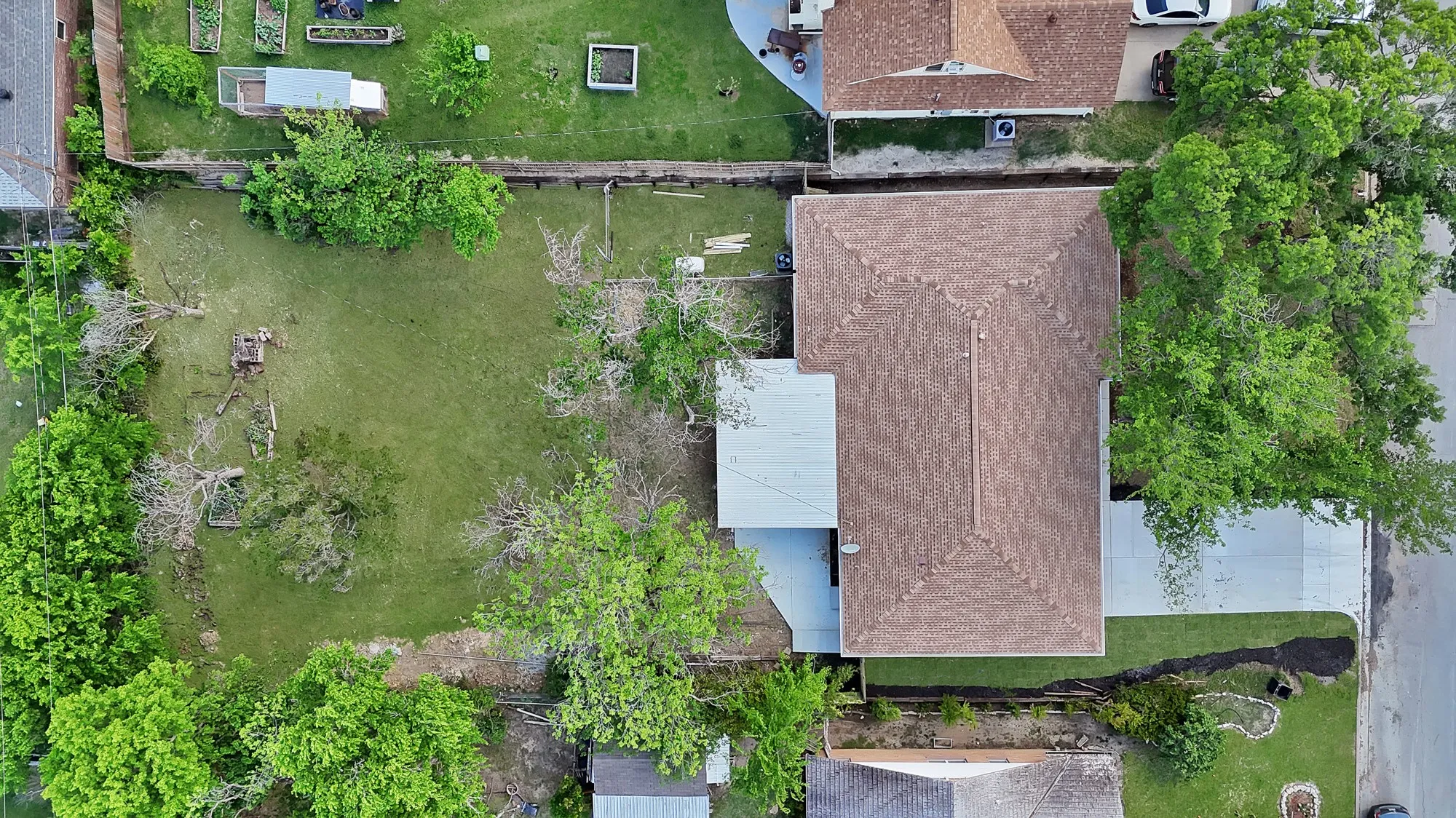 Single Family Residence For Sale in Tarrant County , 5617 Wharton Drive, Fort Worth, Texas 76133, 4 Bedroom, 2 Bathroom, 2 Garage spaces, 1,886 Sqft, built in 1959, mls#21277751, Real Estate Agent in Fort Worth, Homes For Sale in Tarrant county, Homes For Sale in Fort Worth, Realtor in Fort Worth Texas, Real Estate Brokerage Independent Realty Texas, Luminita Cordes Realtor