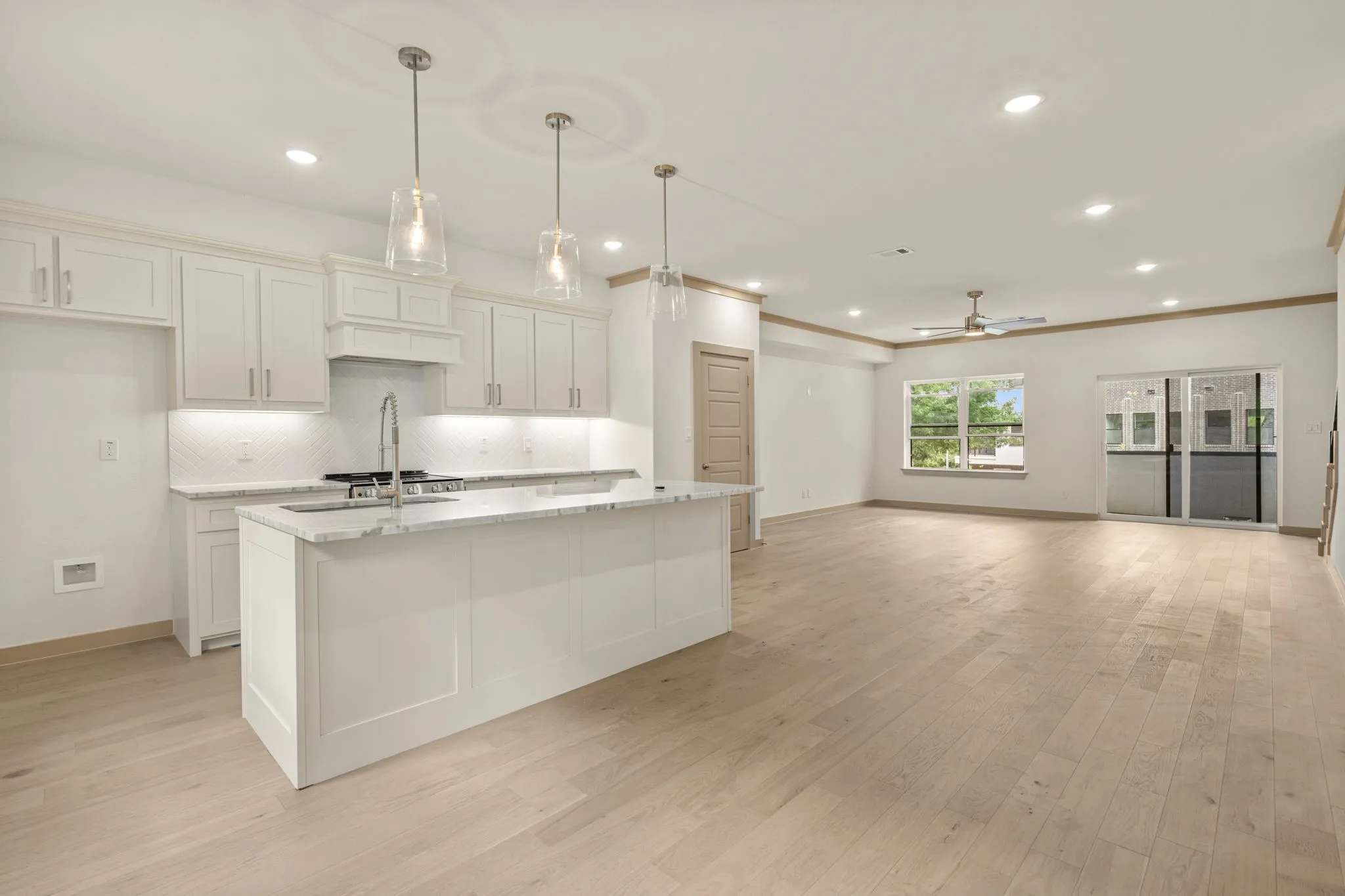 Townhouse For Sale in Tarrant County , 304 Golden Bell Lane, Fort Worth, Texas 76107, 2 Bedroom, 3 Bathroom, 2 Garage spaces, 1,802 Sqft, built in 2026, mls#21276823, Real Estate Agent in Fort Worth, Homes For Sale in Tarrant county, Homes For Sale in Fort Worth, Realtor in Fort Worth Texas, Real Estate Brokerage Independent Realty Texas, Luminita Cordes Realtor