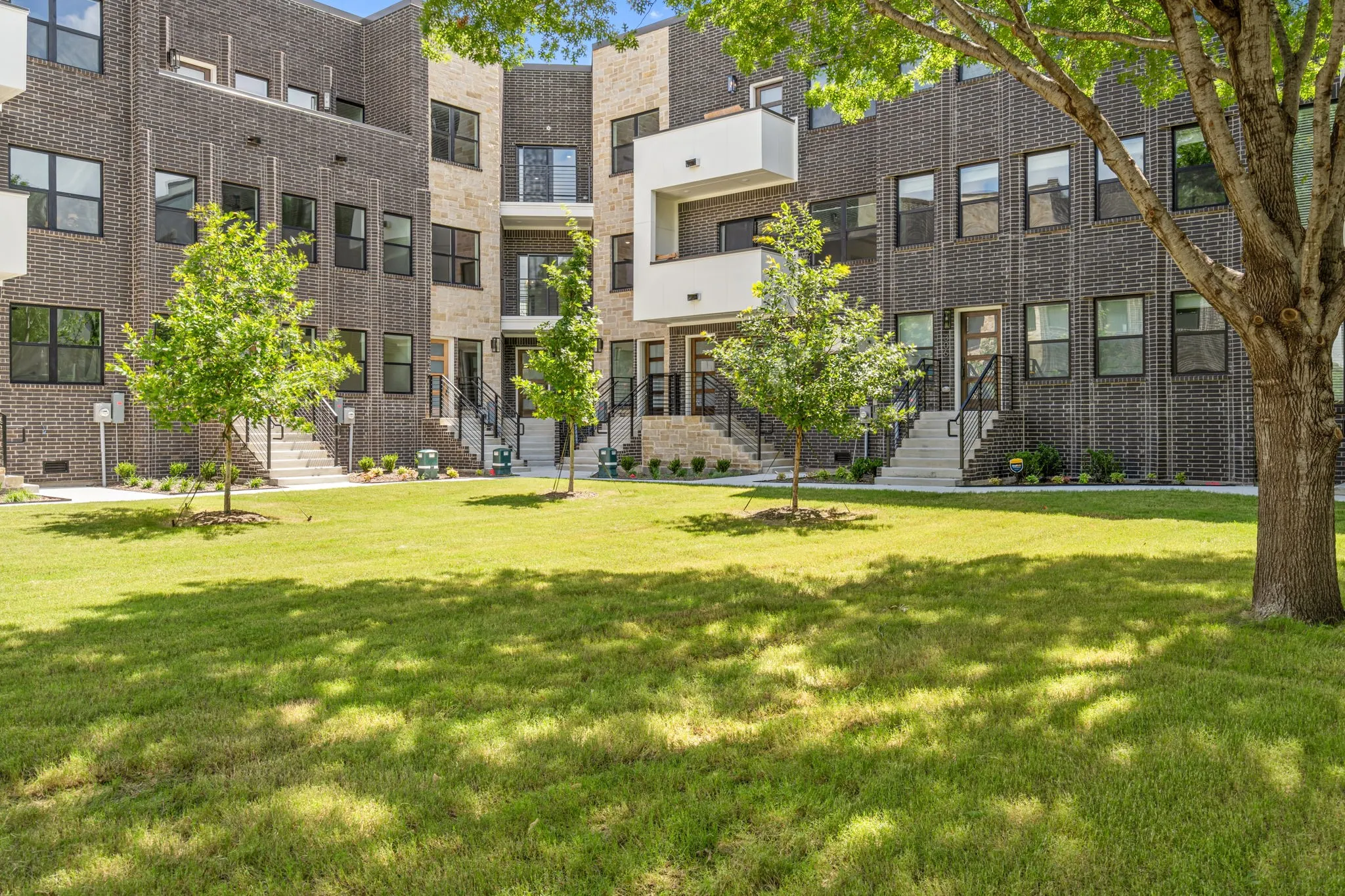 Townhouse For Sale in Tarrant County , 304 Golden Bell Lane, Fort Worth, Texas 76107, 2 Bedroom, 3 Bathroom, 2 Garage spaces, 1,802 Sqft, built in 2026, mls#21276823, Real Estate Agent in Fort Worth, Homes For Sale in Tarrant county, Homes For Sale in Fort Worth, Realtor in Fort Worth Texas, Real Estate Brokerage Independent Realty Texas, Luminita Cordes Realtor