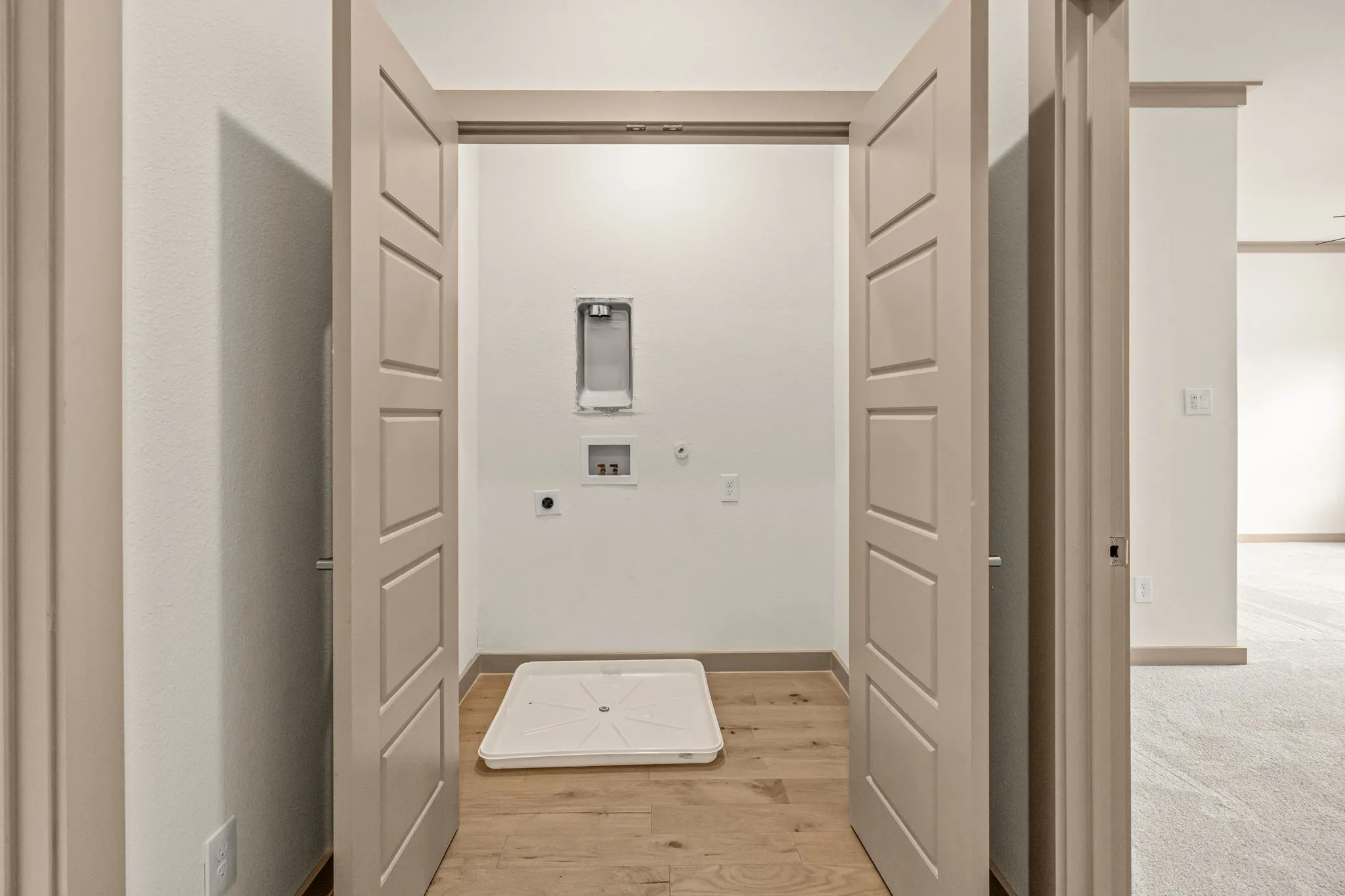 Townhouse For Sale in Tarrant County , 304 Golden Bell Lane, Fort Worth, Texas 76107, 2 Bedroom, 3 Bathroom, 2 Garage spaces, 1,802 Sqft, built in 2026, mls#21276823, Real Estate Agent in Fort Worth, Homes For Sale in Tarrant county, Homes For Sale in Fort Worth, Realtor in Fort Worth Texas, Real Estate Brokerage Independent Realty Texas, Luminita Cordes Realtor