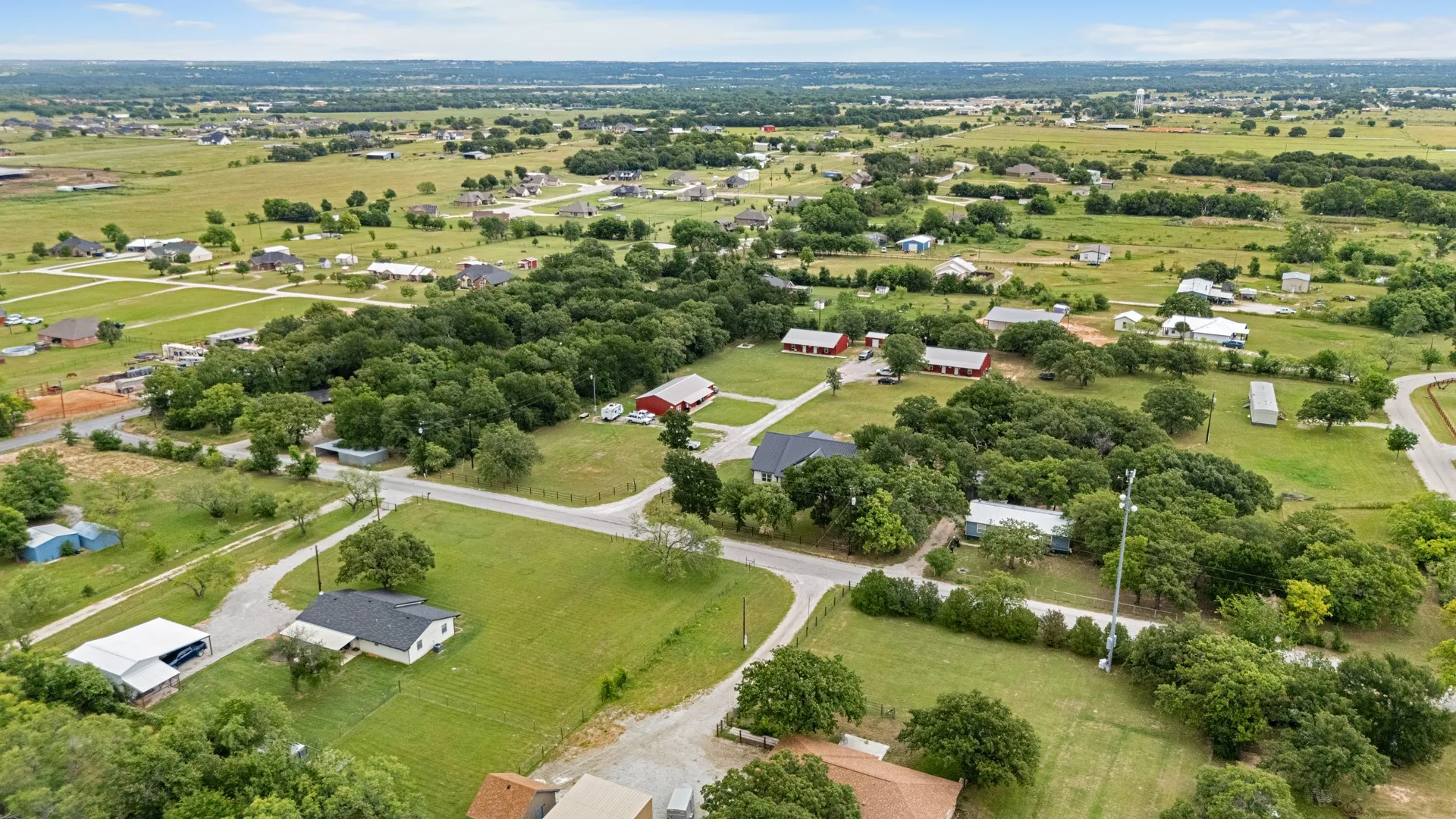 Duplex For Sale in Wise County , 137 County Road 3351, Paradise, Texas 76073, 12 Bedroom, 9 Bathroom, Garage spaces, 8,180 Sqft, built in 2020, mls#21270049, Real Estate Agent in Paradise, Homes For Sale in Wise county, Homes For Sale in Paradise, Realtor in Paradise Texas, Real Estate Brokerage Independent Realty Texas, Luminita Cordes Realtor