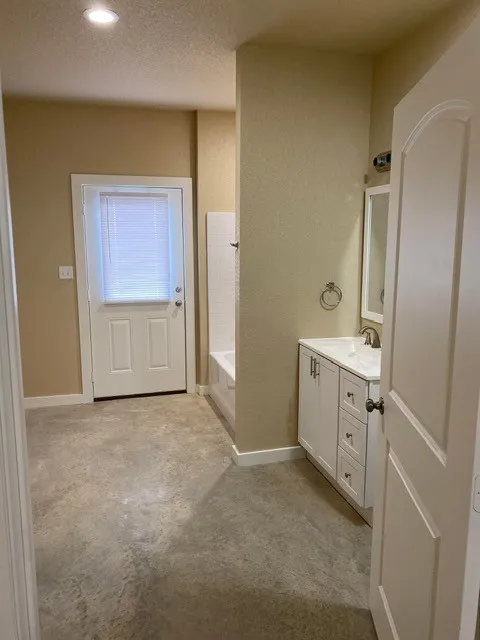 Rental Bathroom