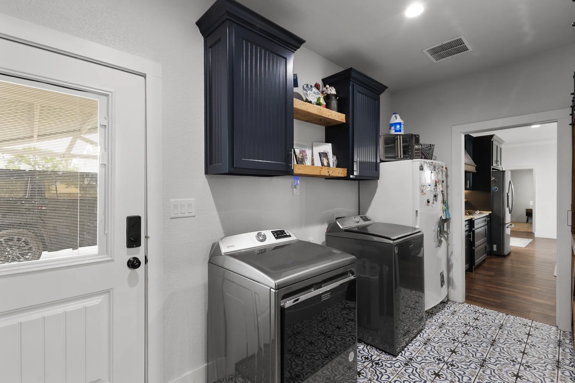 Duplex For Sale in Wise County , 137 County Road 3351, Paradise, Texas 76073, 12 Bedroom, 9 Bathroom, Garage spaces, 8,180 Sqft, built in 2020, mls#21270049, Real Estate Agent in Paradise, Homes For Sale in Wise county, Homes For Sale in Paradise, Realtor in Paradise Texas, Real Estate Brokerage Independent Realty Texas, Luminita Cordes Realtor