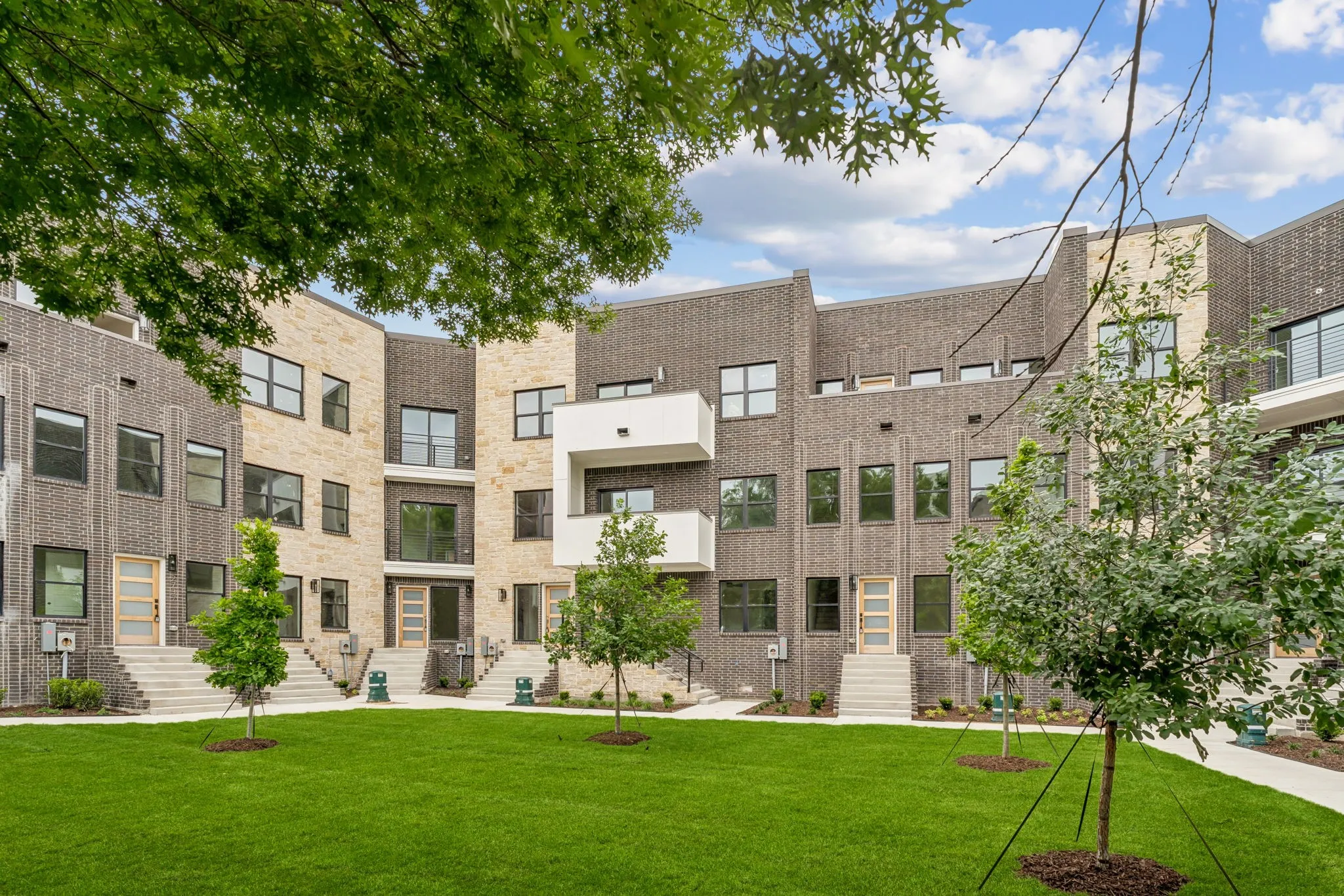 Townhouse For Sale in Tarrant County , 2721 Azalea Park Circle, Fort Worth, Texas 76107, 2 Bedroom, 4 Bathroom, 2 Garage spaces, 2,249 Sqft, built in 2025, mls#21276786, Real Estate Agent in Fort Worth, Homes For Sale in Tarrant county, Homes For Sale in Fort Worth, Realtor in Fort Worth Texas, Real Estate Brokerage Independent Realty Texas, Luminita Cordes Realtor