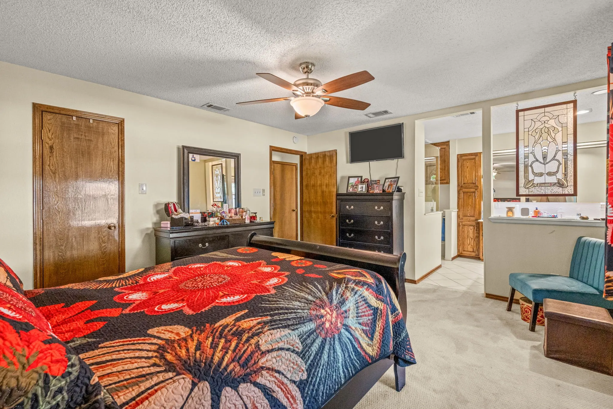 Duplex For Sale in Tarrant County , 5111/5109 Ledgestone Drive, Fort Worth, Texas 76132, 5 Bedroom, 5 Bathroom, Garage spaces, 0 Sqft, built in 1979, mls#21278330, Real Estate Agent in Fort Worth, Homes For Sale in Tarrant county, Homes For Sale in Fort Worth, Realtor in Fort Worth Texas, Real Estate Brokerage Independent Realty Texas, Luminita Cordes Realtor