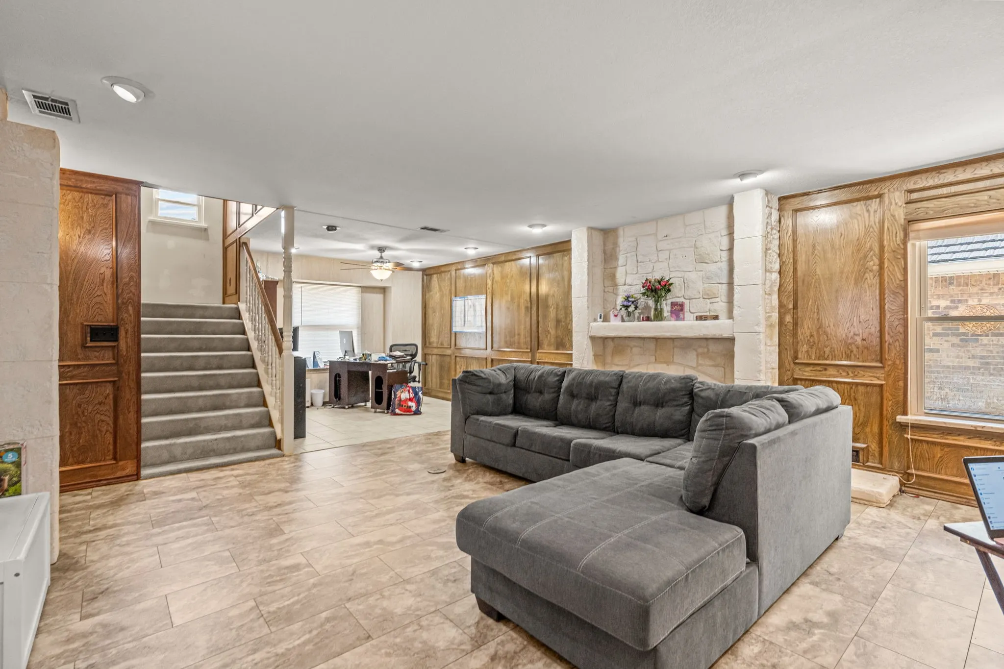 Duplex For Sale in Tarrant County , 5111/5109 Ledgestone Drive, Fort Worth, Texas 76132, 5 Bedroom, 5 Bathroom, Garage spaces, 0 Sqft, built in 1979, mls#21278330, Real Estate Agent in Fort Worth, Homes For Sale in Tarrant county, Homes For Sale in Fort Worth, Realtor in Fort Worth Texas, Real Estate Brokerage Independent Realty Texas, Luminita Cordes Realtor