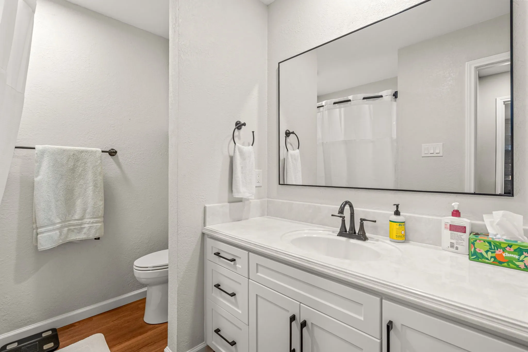 Duplex For Sale in Tarrant County , 5111/5109 Ledgestone Drive, Fort Worth, Texas 76132, 5 Bedroom, 5 Bathroom, Garage spaces, 0 Sqft, built in 1979, mls#21278330, Real Estate Agent in Fort Worth, Homes For Sale in Tarrant county, Homes For Sale in Fort Worth, Realtor in Fort Worth Texas, Real Estate Brokerage Independent Realty Texas, Luminita Cordes Realtor