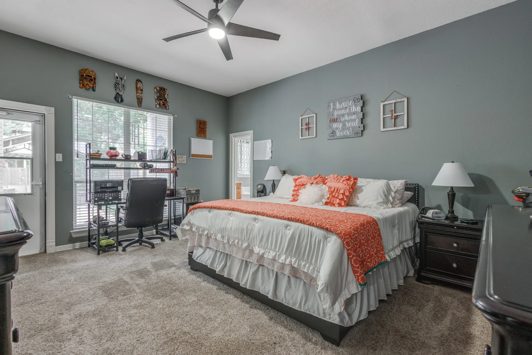 Single Family Residence For Sale in Taylor County , 1625 Lakeshore Drive, Abilene, Texas 79602, 5 Bedrooms, 4 Bathrooms, 3 Garage spaces, 3,640 Sqft, built in 1998, Price $550,000, mls#21276289, Real Estate Agent in Abilene, Homes For Sale in Taylor county, Homes For Sale in Abilene, Realtor in Abilene Texas, Real Estate Brokerage Independent Realty Texas, Luminita Cordes Realtor