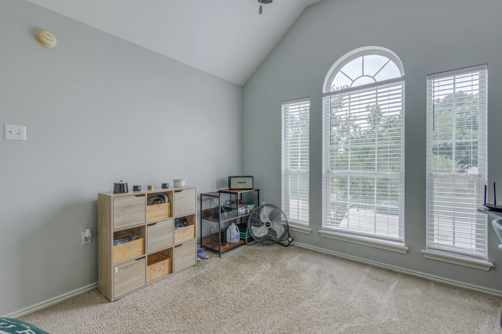 Single Family Residence For Sale in Taylor County , 1625 Lakeshore Drive, Abilene, Texas 79602, 5 Bedrooms, 4 Bathrooms, 3 Garage spaces, 3,640 Sqft, built in 1998, Price $550,000, mls#21276289, Real Estate Agent in Abilene, Homes For Sale in Taylor county, Homes For Sale in Abilene, Realtor in Abilene Texas, Real Estate Brokerage Independent Realty Texas, Luminita Cordes Realtor