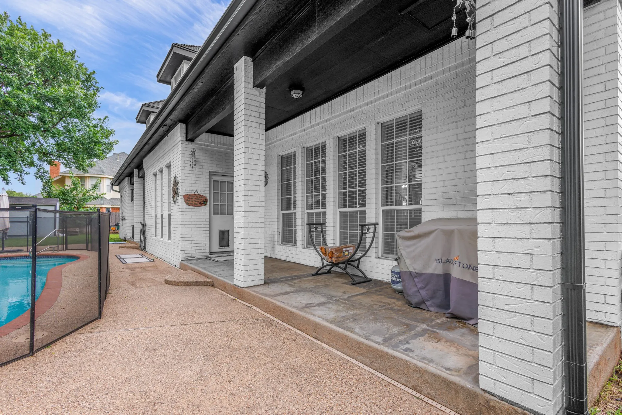 Single Family Residence For Sale in Taylor County , 1625 Lakeshore Drive, Abilene, Texas 79602, 5 Bedrooms, 4 Bathrooms, 3 Garage spaces, 3,640 Sqft, built in 1998, Price $550,000, mls#21276289, Real Estate Agent in Abilene, Homes For Sale in Taylor county, Homes For Sale in Abilene, Realtor in Abilene Texas, Real Estate Brokerage Independent Realty Texas, Luminita Cordes Realtor