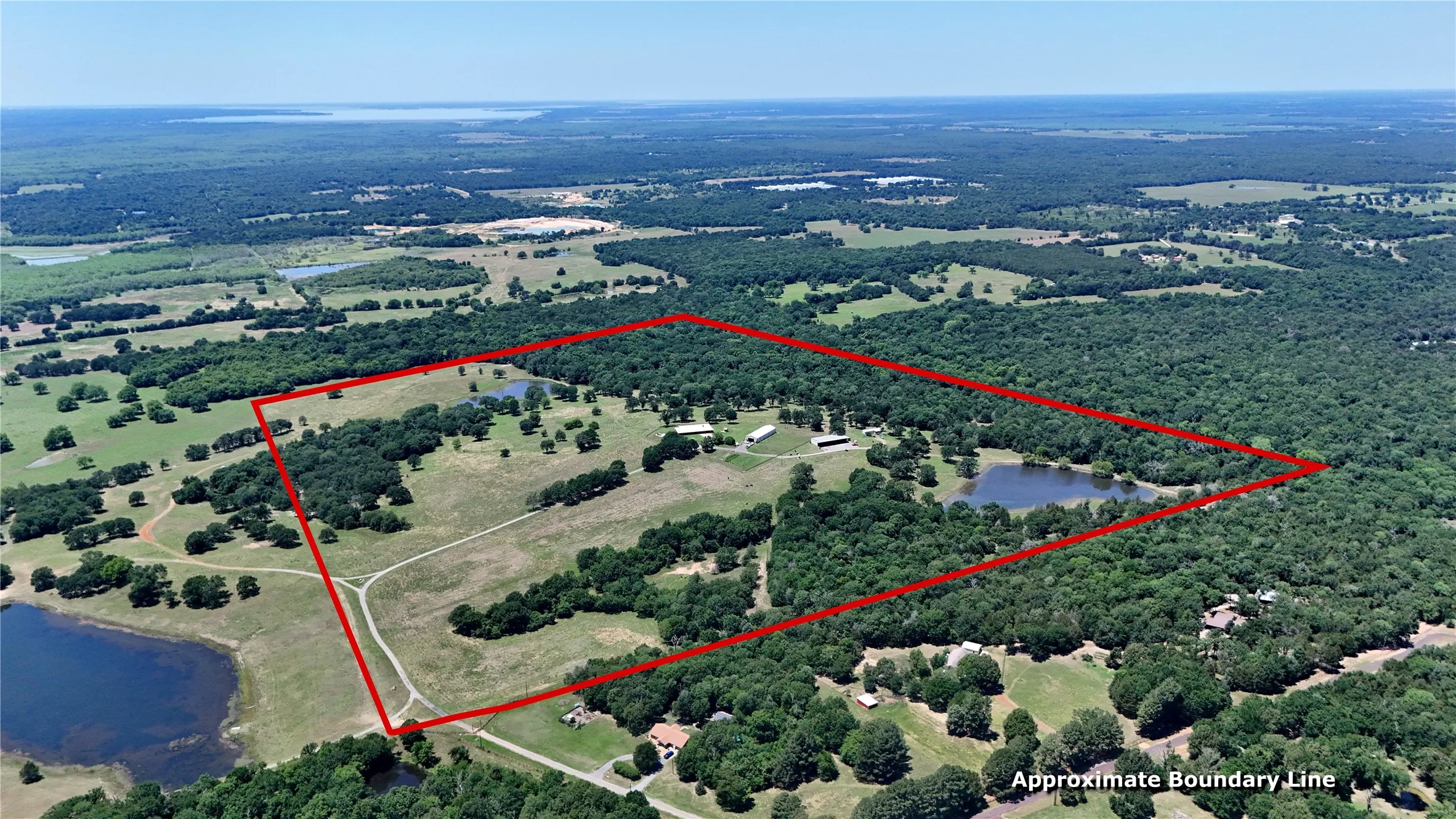Single Family Residence For Sale in Anderson County , 1053 ACR 499, Athens, Texas 75751, 3 Bedroom, 2 Bathroom, 1 Garage spaces, 2,442 Sqft, built in 2003, mls#21277165, Real Estate Agent in Athens, Homes For Sale in Anderson county, Homes For Sale in Athens, Realtor in Athens Texas, Real Estate Brokerage Independent Realty Texas, Luminita Cordes Realtor