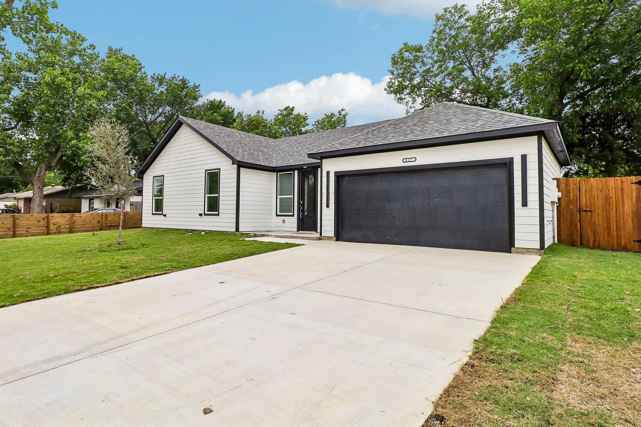 Single Family Residence For Sale in Dallas County , 827 Powell Circle, Mesquite, Texas 75149, 4 Bedroom, 2 Bathroom, 1 Garage spaces, 1,573 Sqft, built in 2026, mls#21278300, Real Estate Agent in Mesquite, Homes For Sale in Dallas county, Homes For Sale in Mesquite, Realtor in Mesquite Texas, Real Estate Brokerage Independent Realty Texas, Luminita Cordes Realtor