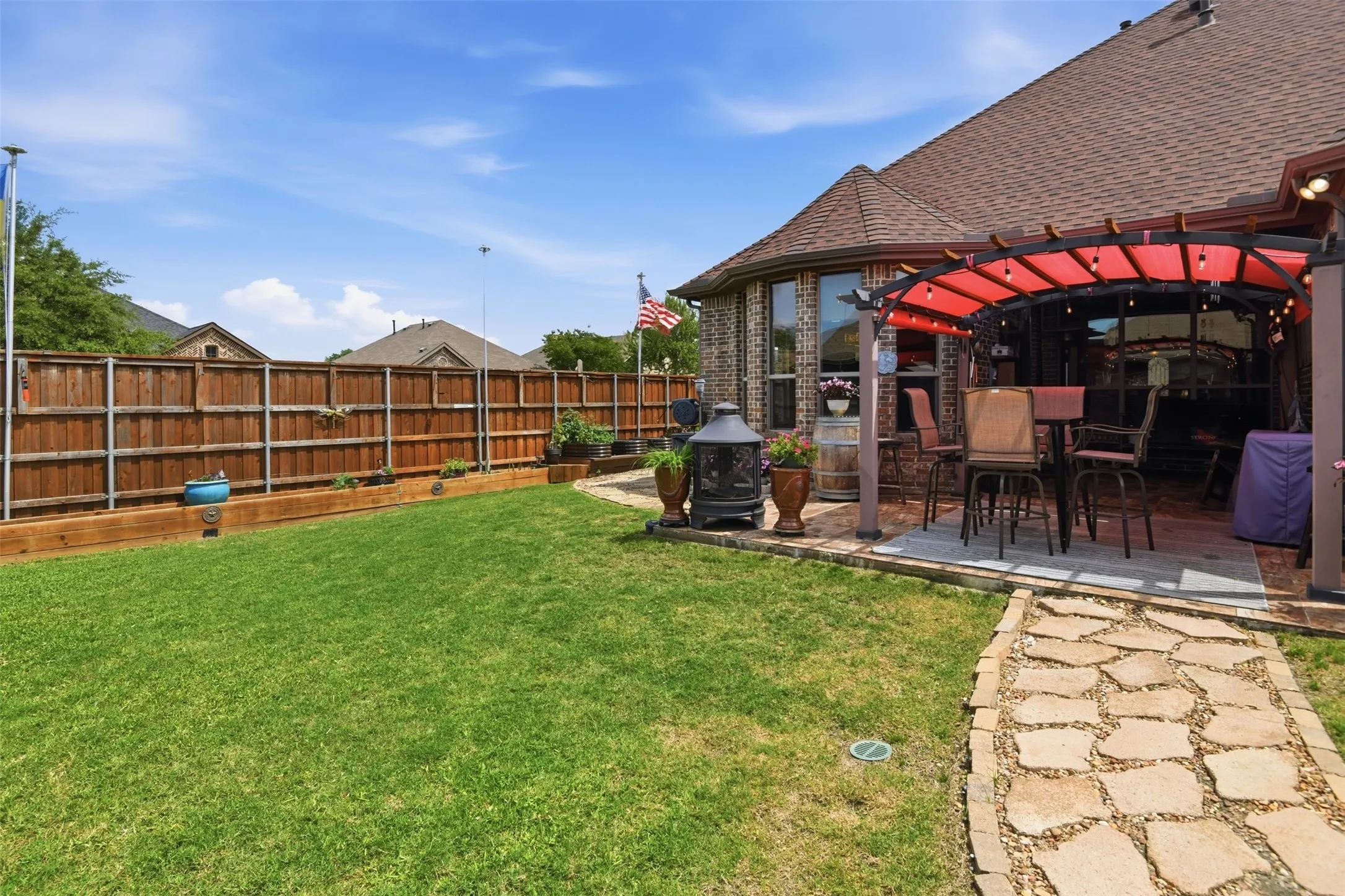Single Family Residence For Sale in Rockwall County , 572 Louder Way, Fate, Texas 75087, 4 Bedroom, 3 Bathroom, 2 Garage spaces, 2,809 Sqft, built in 2011, mls#21273358, Real Estate Agent in Fate, Homes For Sale in Rockwall county, Homes For Sale in Fate, Realtor in Fate Texas, Real Estate Brokerage Independent Realty Texas, Luminita Cordes Realtor