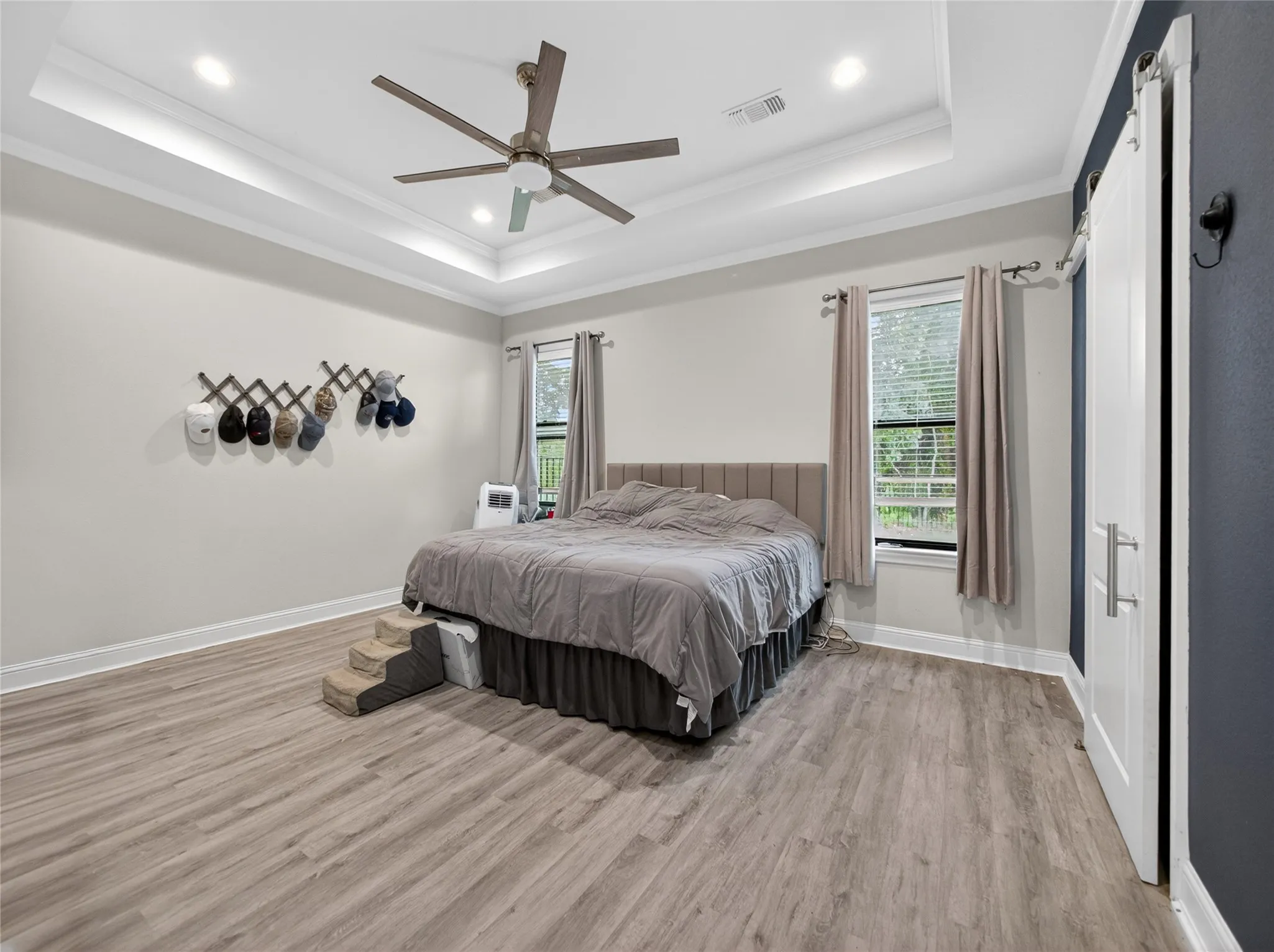 Single Family Residence For Sale in Hill County , 18107 Forrest Drive, Whitney, Texas 76692, 3 Bedroom, 4 Bathroom, 2 Garage spaces, 2,415 Sqft, built in 2022, mls#21275133, Real Estate Agent in Whitney, Homes For Sale in Hill county, Homes For Sale in Whitney, Realtor in Whitney Texas, Real Estate Brokerage Independent Realty Texas, Luminita Cordes Realtor