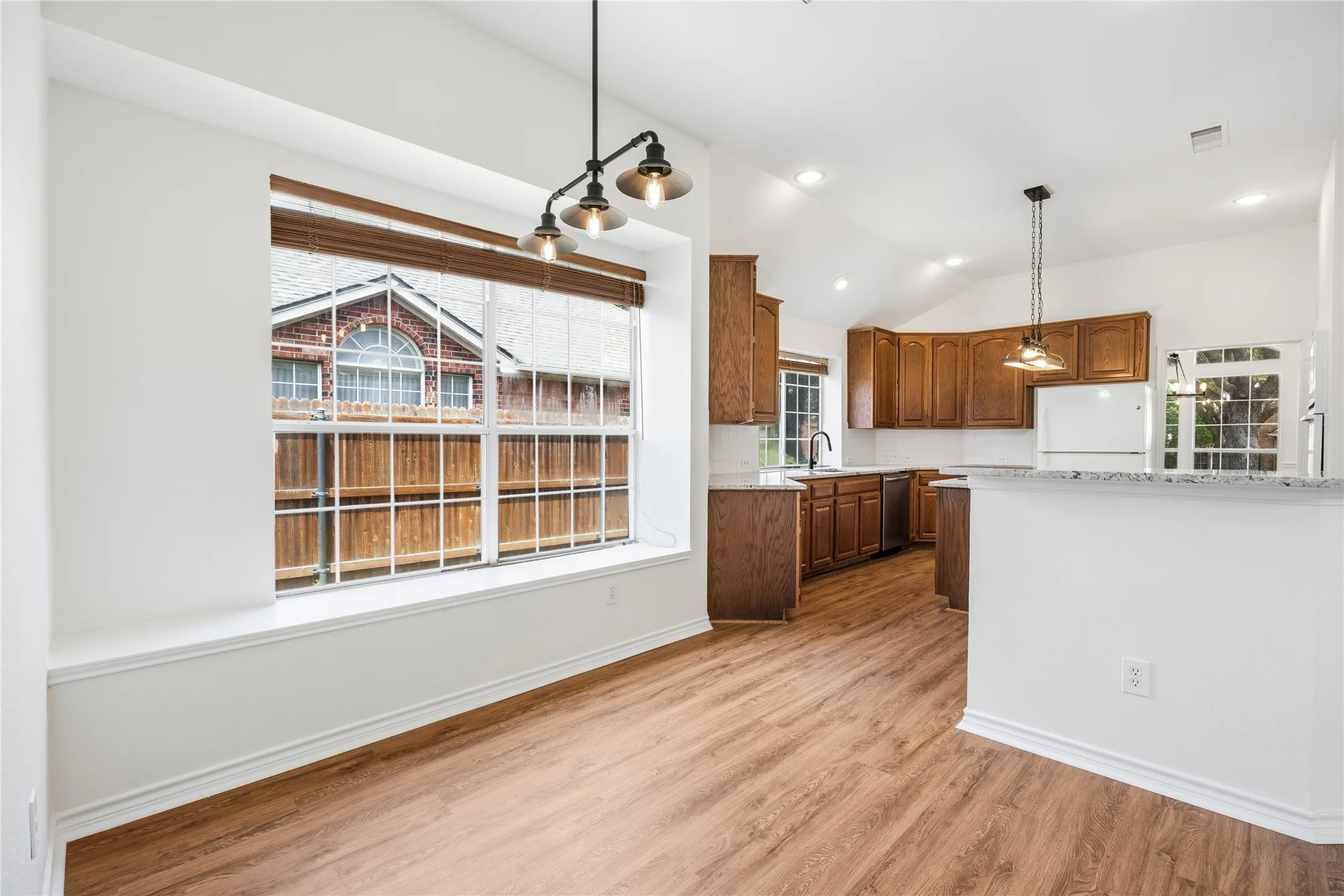 Single Family Residence For Sale in Collin County , 1500 Falmouth Drive, Plano, Texas 75025, 3 Bedrooms, 2 Bathrooms, 2 Garage spaces, 2,234 Sqft, built in 1995, Price $469,000, mls#21259304, Real Estate Agent in Plano, Homes For Sale in Collin county, Homes For Sale in Plano, Realtor in Plano Texas, Real Estate Brokerage Independent Realty Texas, Luminita Cordes Realtor