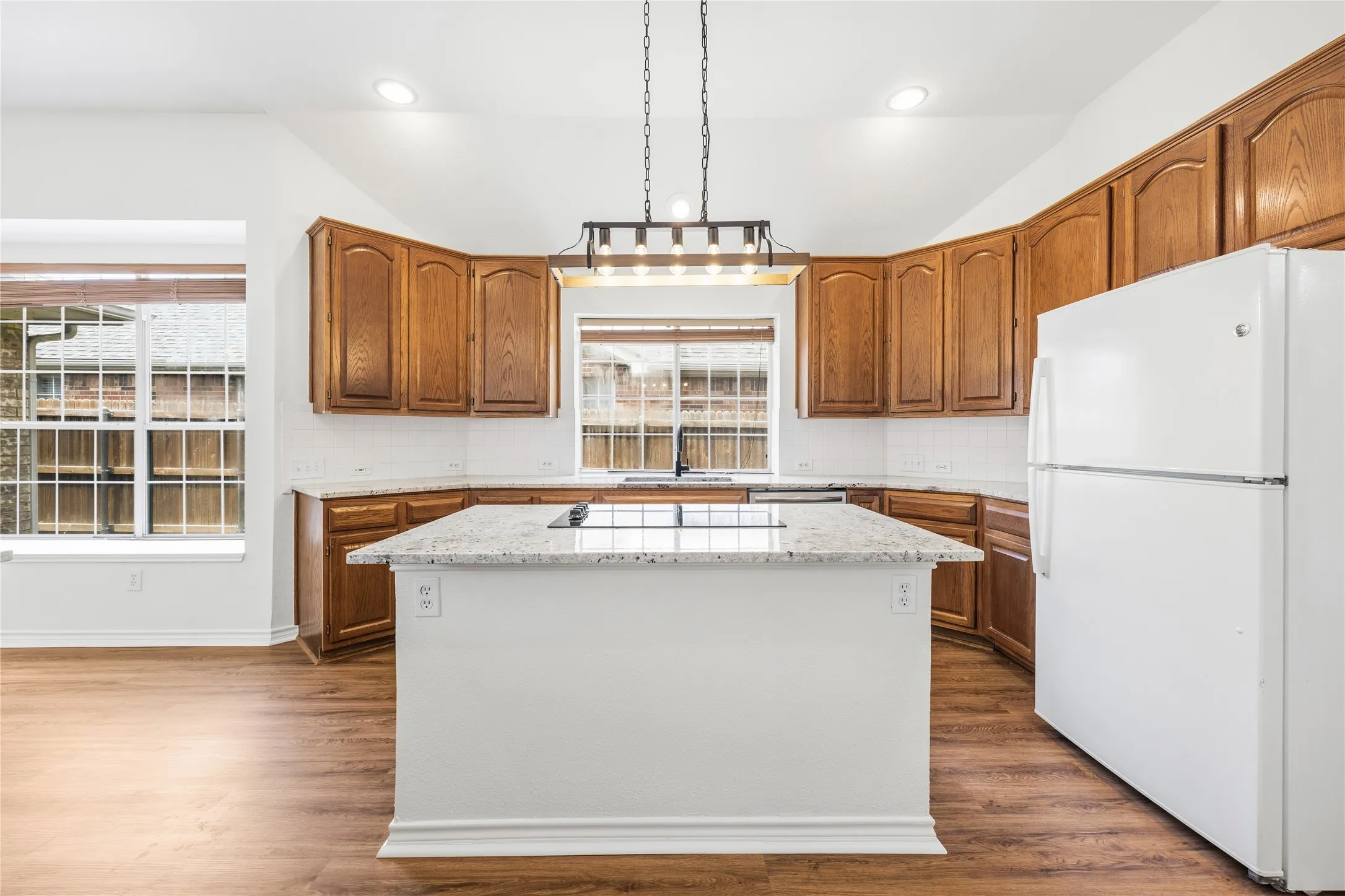 Single Family Residence For Sale in Collin County , 1500 Falmouth Drive, Plano, Texas 75025, 3 Bedrooms, 2 Bathrooms, 2 Garage spaces, 2,234 Sqft, built in 1995, Price $469,000, mls#21259304, Real Estate Agent in Plano, Homes For Sale in Collin county, Homes For Sale in Plano, Realtor in Plano Texas, Real Estate Brokerage Independent Realty Texas, Luminita Cordes Realtor