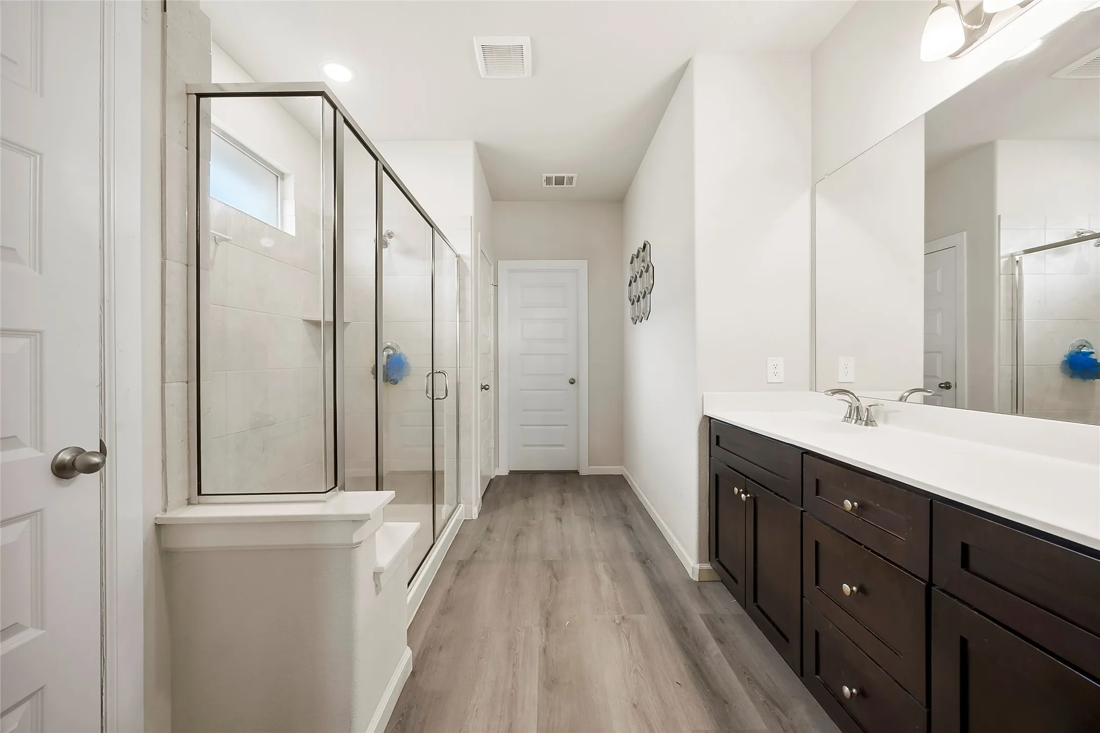Single Family Residence For Sale in Rockwall County , 5036 Stream Turn Drive, Royse City, Texas 75189, 3 Bedroom, 3 Bathroom, 2 Garage spaces, 2,824 Sqft, built in 2022, mls#21277302, Real Estate Agent in Royse City, Homes For Sale in Rockwall county, Homes For Sale in Royse City, Realtor in Royse City Texas, Real Estate Brokerage Independent Realty Texas, Luminita Cordes Realtor