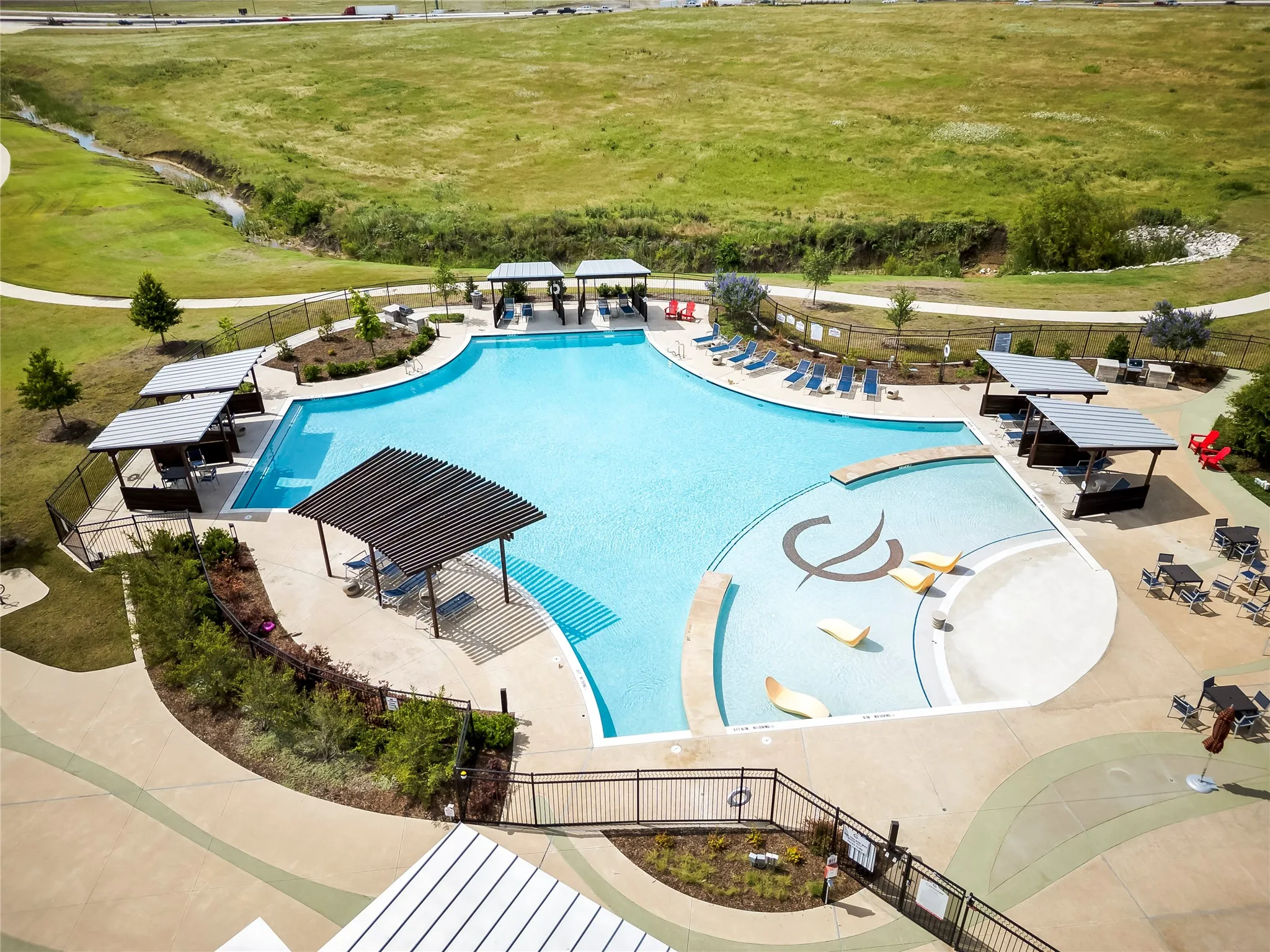 Single Family Residence For Sale in Rockwall County , 5036 Stream Turn Drive, Royse City, Texas 75189, 3 Bedroom, 3 Bathroom, 2 Garage spaces, 2,824 Sqft, built in 2022, mls#21277302, Real Estate Agent in Royse City, Homes For Sale in Rockwall county, Homes For Sale in Royse City, Realtor in Royse City Texas, Real Estate Brokerage Independent Realty Texas, Luminita Cordes Realtor