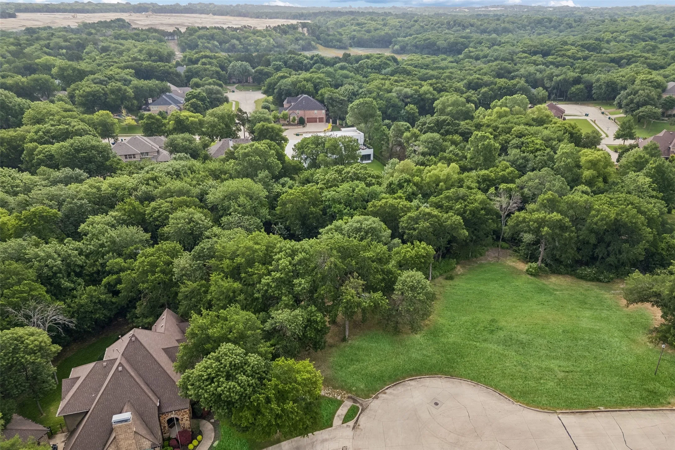 Improved Land For Sale in Ellis County , 1806 Sunset Crossing, Cedar Hill, Texas 75104, 0, 0, Garage spaces, 0 Sqft, built in 0, Price $175,000, mls#21276640, Real Estate Agent in Cedar Hill, Homes For Sale in Ellis county, Homes For Sale in Cedar Hill, Realtor in Cedar Hill Texas, Real Estate Brokerage Independent Realty Texas, Luminita Cordes Realtor
