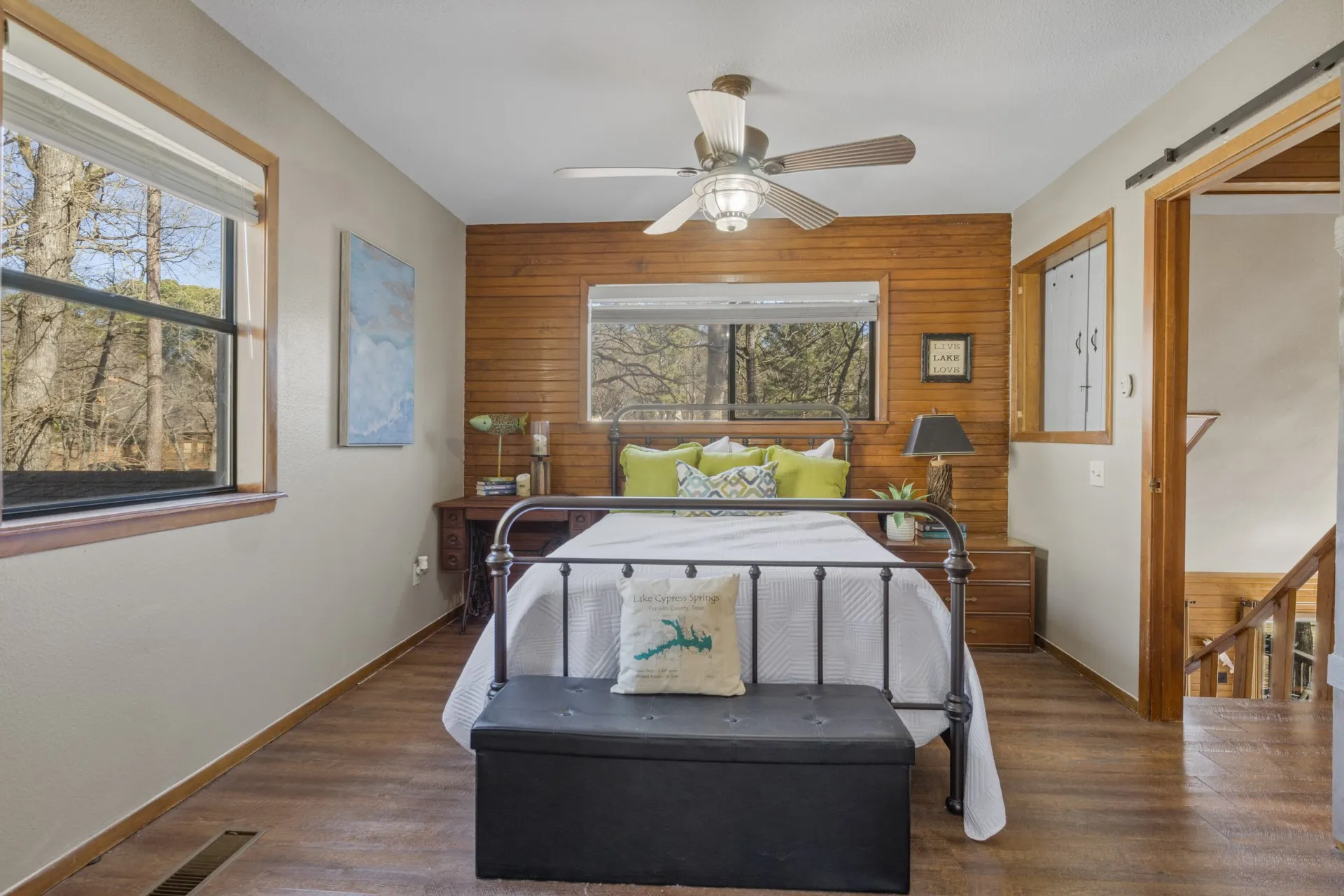 Single Family Residence For Sale in Franklin (TX) County , 203 King Laurence, Scroggins, Texas 75480, 3 Bedrooms, 2 Bathrooms, 2 Garage spaces, 1,481 Sqft, built in 1985, Price $799,000, mls#21278355, Real Estate Agent in Scroggins, Homes For Sale in Franklin (TX) county, Homes For Sale in Scroggins, Realtor in Scroggins Texas, Real Estate Brokerage Independent Realty Texas, Luminita Cordes Realtor