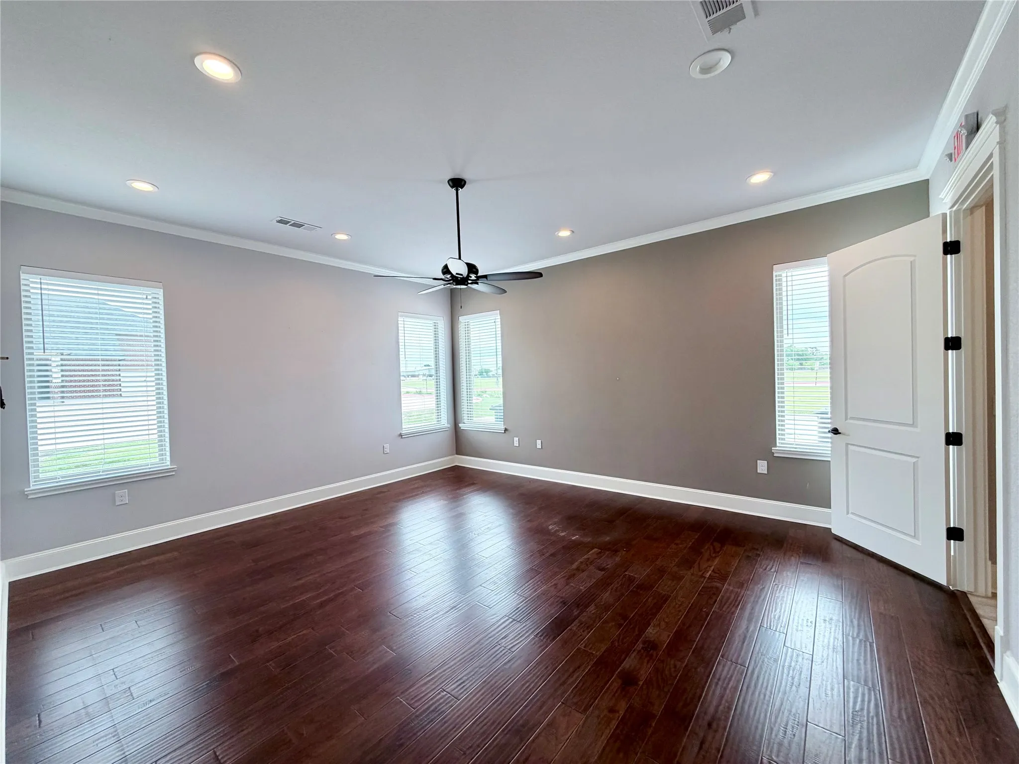 Office For Rent in Ellis County , 101 Vintage Drive 100, Red Oak, Texas 75154, 0, 0, Garage spaces, 0 Sqft, built in 2018, mls#21278402, Real Estate Agent in Red Oak, Homes For Rent in Ellis county, Homes For Rent in Red Oak, Realtor in Red Oak Texas, Real Estate Brokerage Independent Realty Texas, Luminita Cordes Realtor