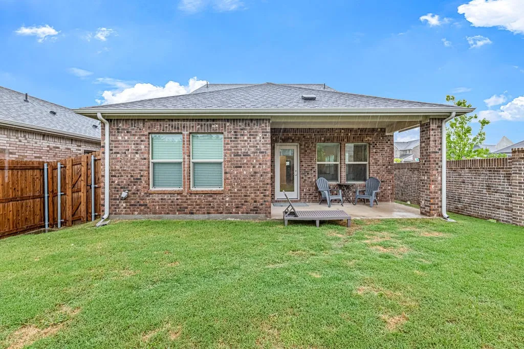 Single Family Residence For Sale in Collin County , 610 Melody Hill Drive, Princeton, Texas 75071, 4 Bedroom, 3 Bathroom, 2 Garage spaces, 2,359 Sqft, built in 2024, mls#21278193, Real Estate Agent in Princeton, Homes For Sale in Collin county, Homes For Sale in Princeton, Realtor in Princeton Texas, Real Estate Brokerage Independent Realty Texas, Luminita Cordes Realtor