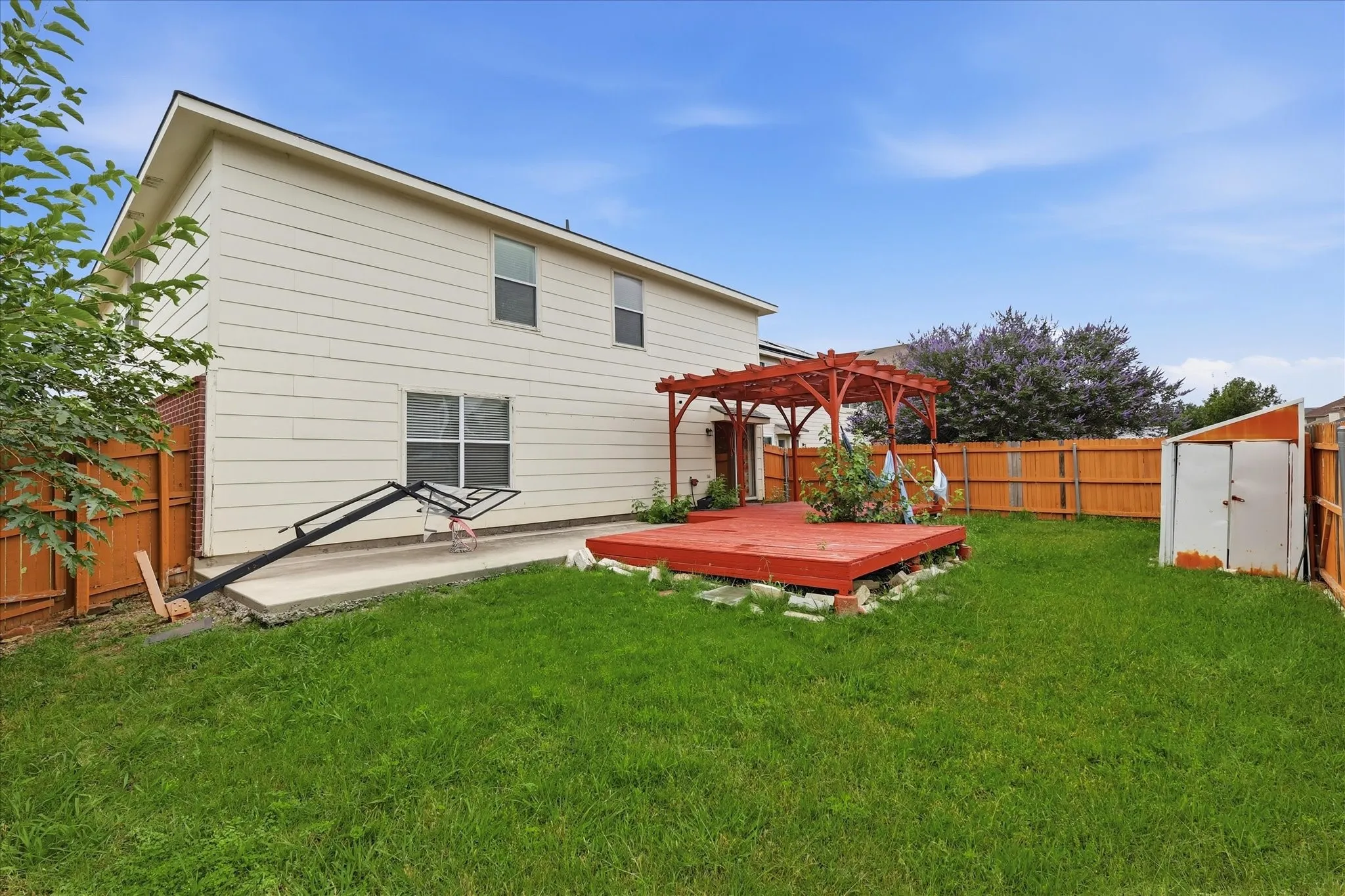 Single Family Residence For Sale in Tarrant County , 4957 Thorn Hollow Drive, Fort Worth, Texas 76244, 3 Bedroom, 3 Bathroom, 2 Garage spaces, 2,956 Sqft, built in 2004, mls#21277371, Real Estate Agent in Fort Worth, Homes For Sale in Tarrant county, Homes For Sale in Fort Worth, Realtor in Fort Worth Texas, Real Estate Brokerage Independent Realty Texas, Luminita Cordes Realtor